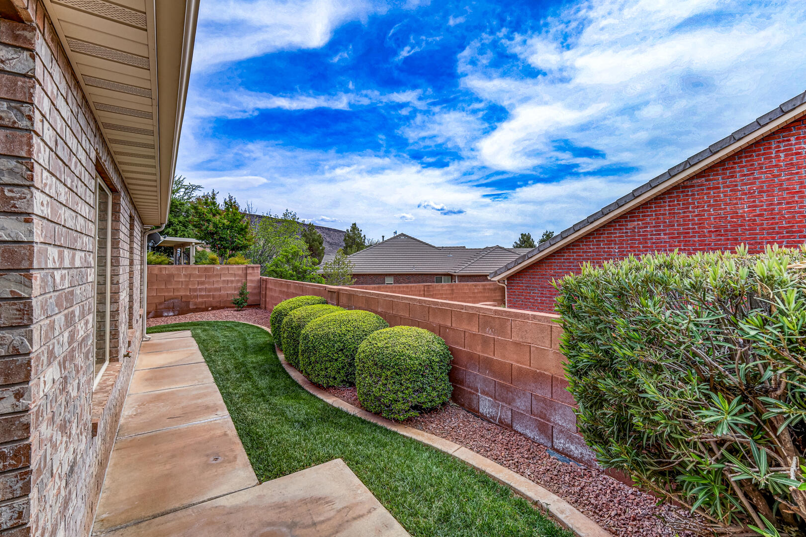 COVENTRY LANE TOWNHOMES - Residential