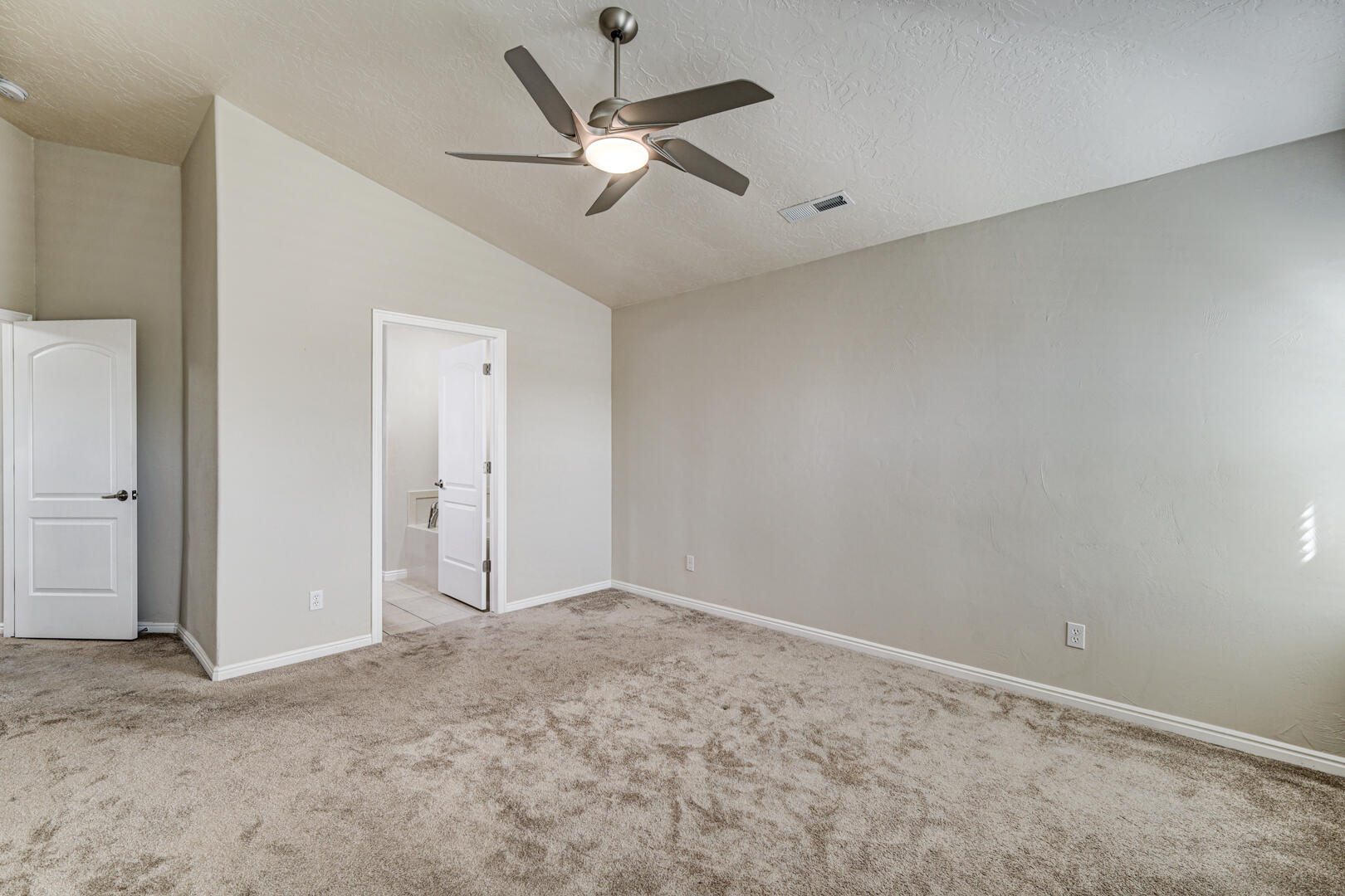 COVENTRY LANE TOWNHOMES - Residential