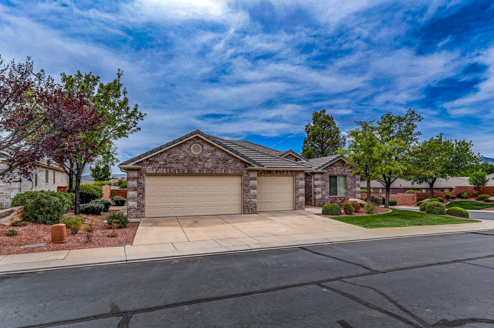 COVENTRY LANE TOWNHOMES - Residential