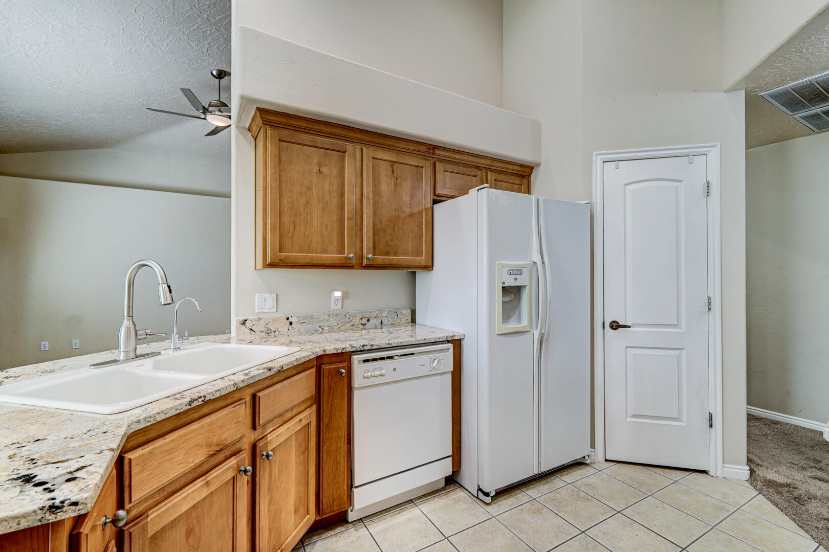 COVENTRY LANE TOWNHOMES - Residential