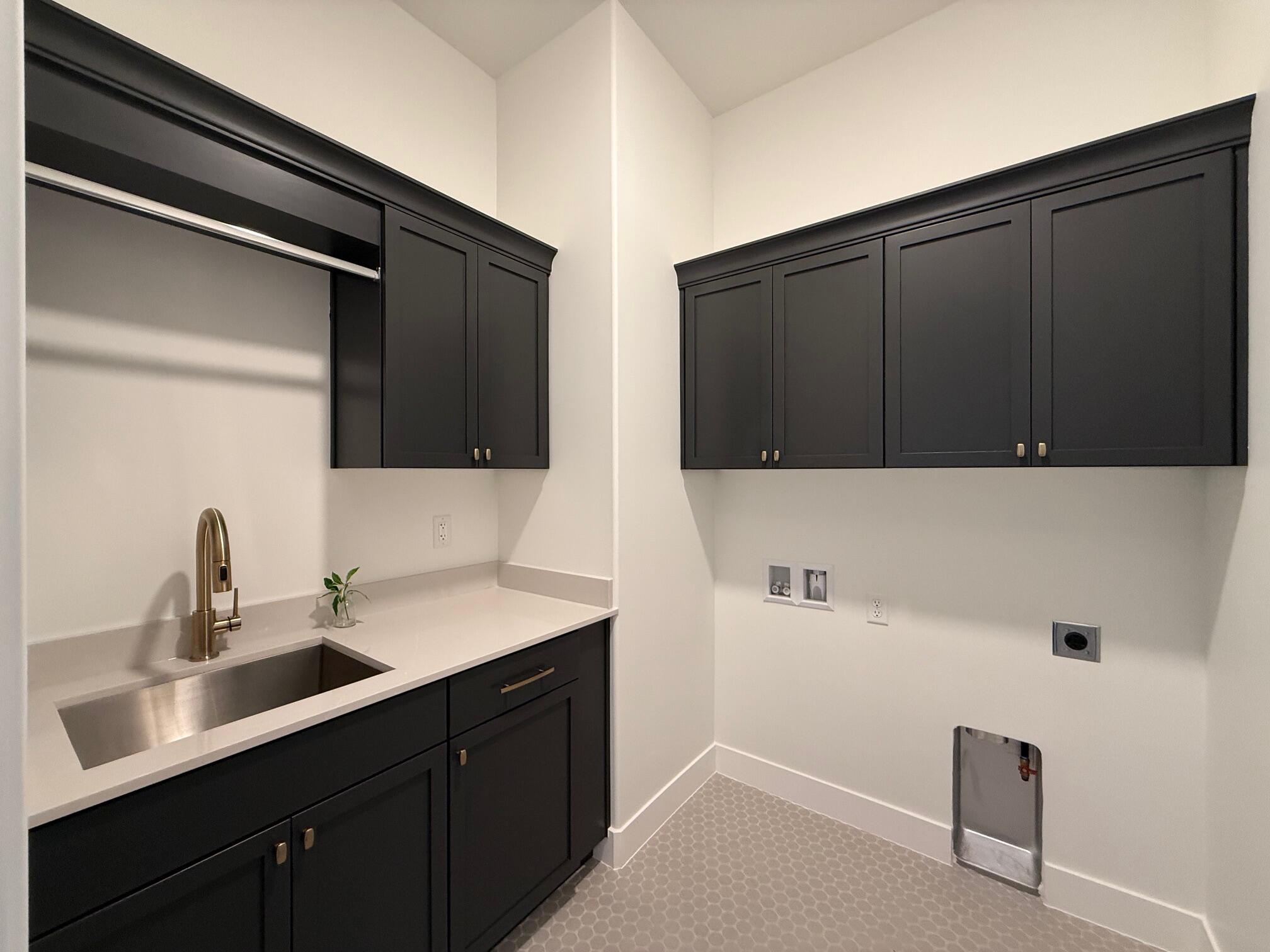 SERENITY ESTATES - Residential