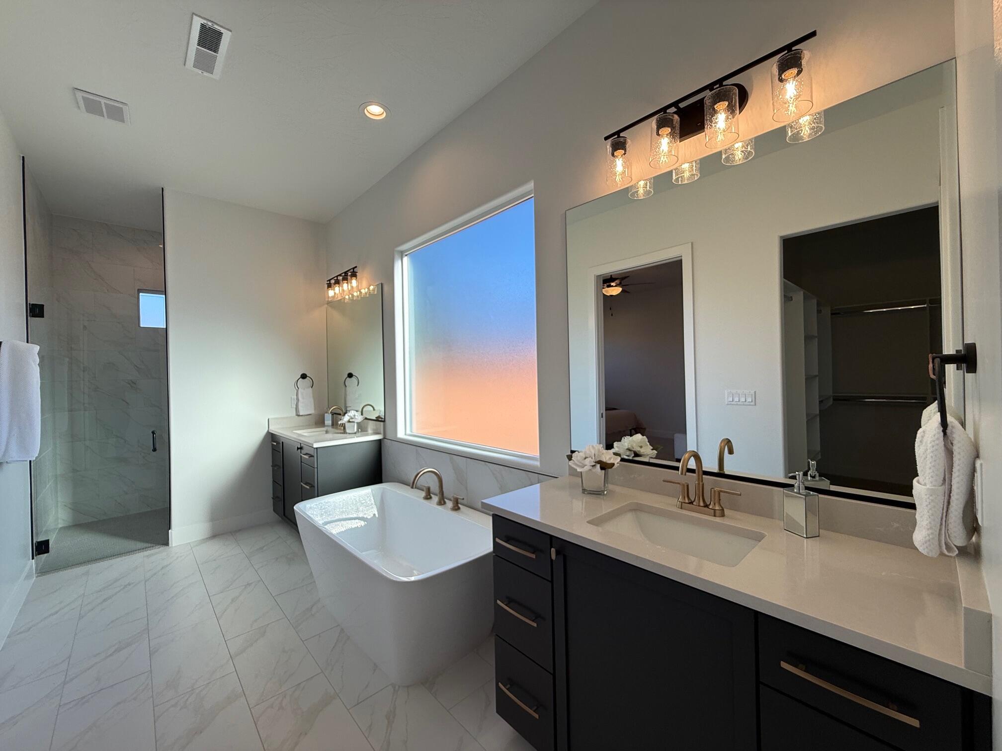 SERENITY ESTATES - Residential