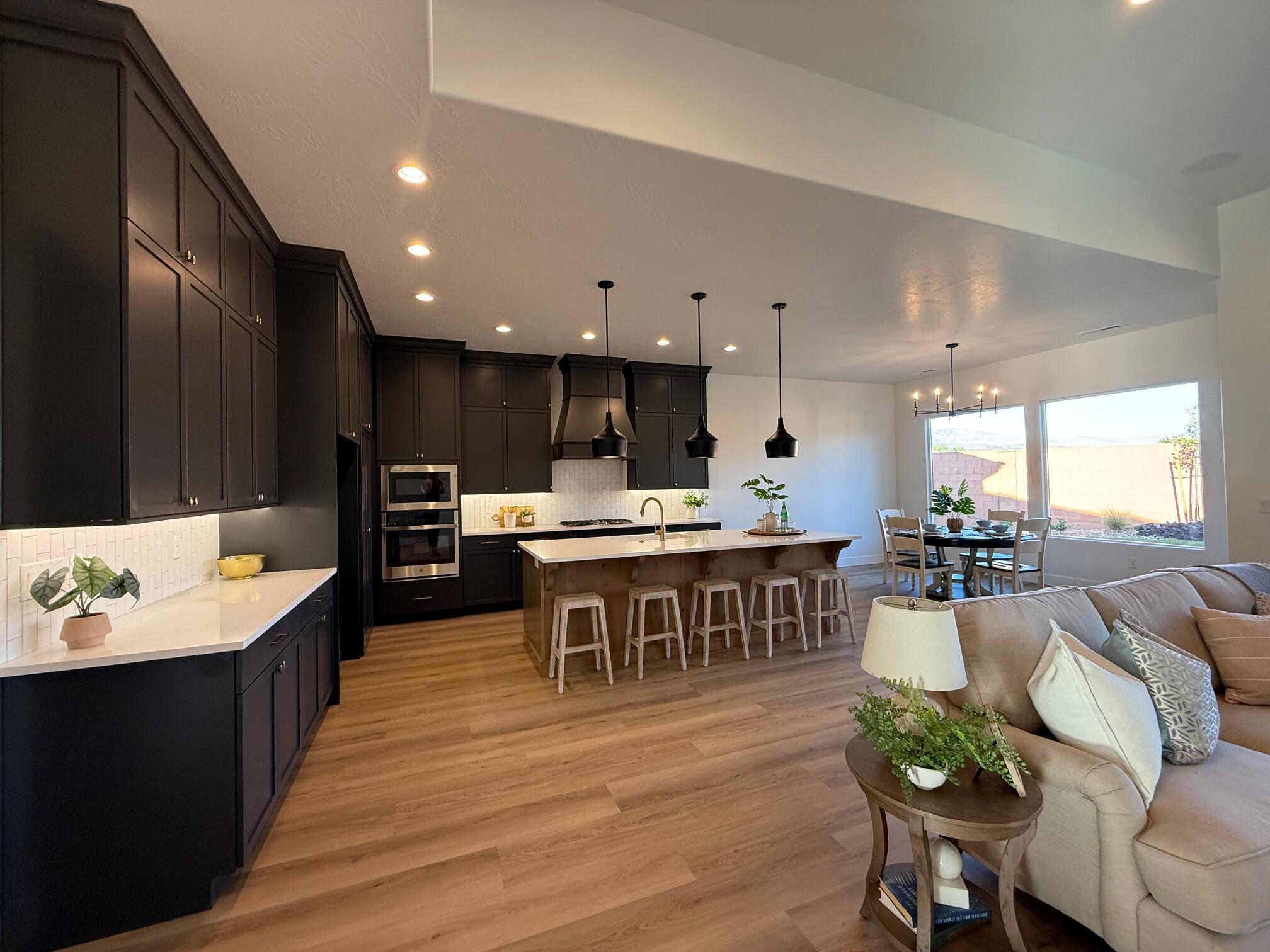 SERENITY ESTATES - Residential