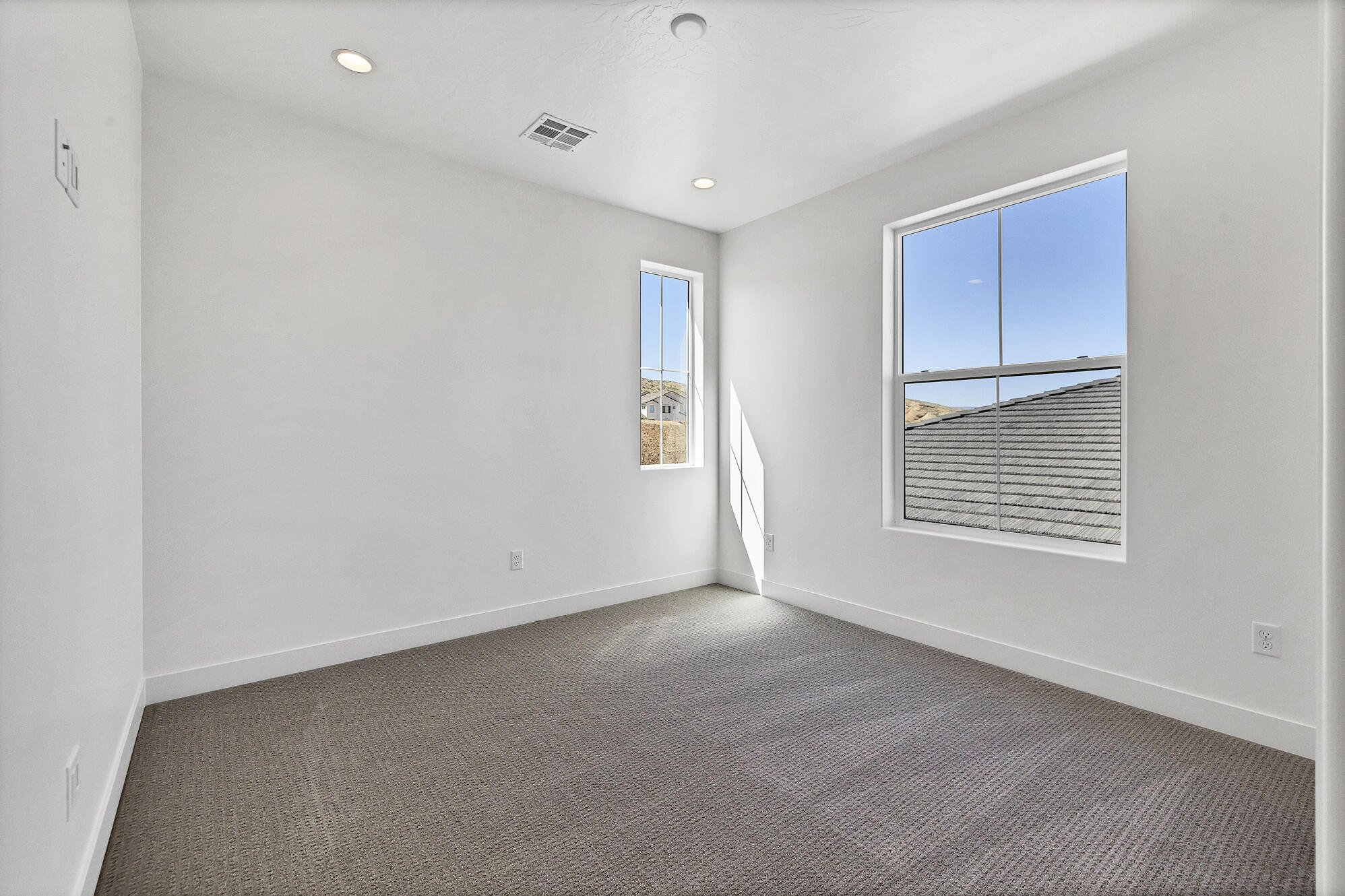 AVENIDAS AT HIDDEN VALLEY - Residential