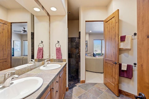 Tiny photo for 3052 N Snow Canyon Parkway 3 #3, Saint George, UT 84770 (MLS # 26-276151)
