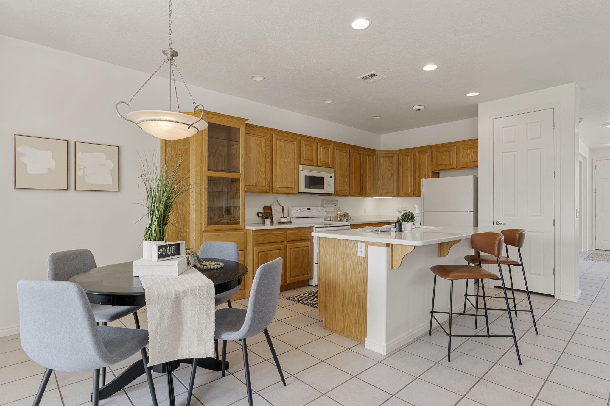 CORAL CANYON - Residential