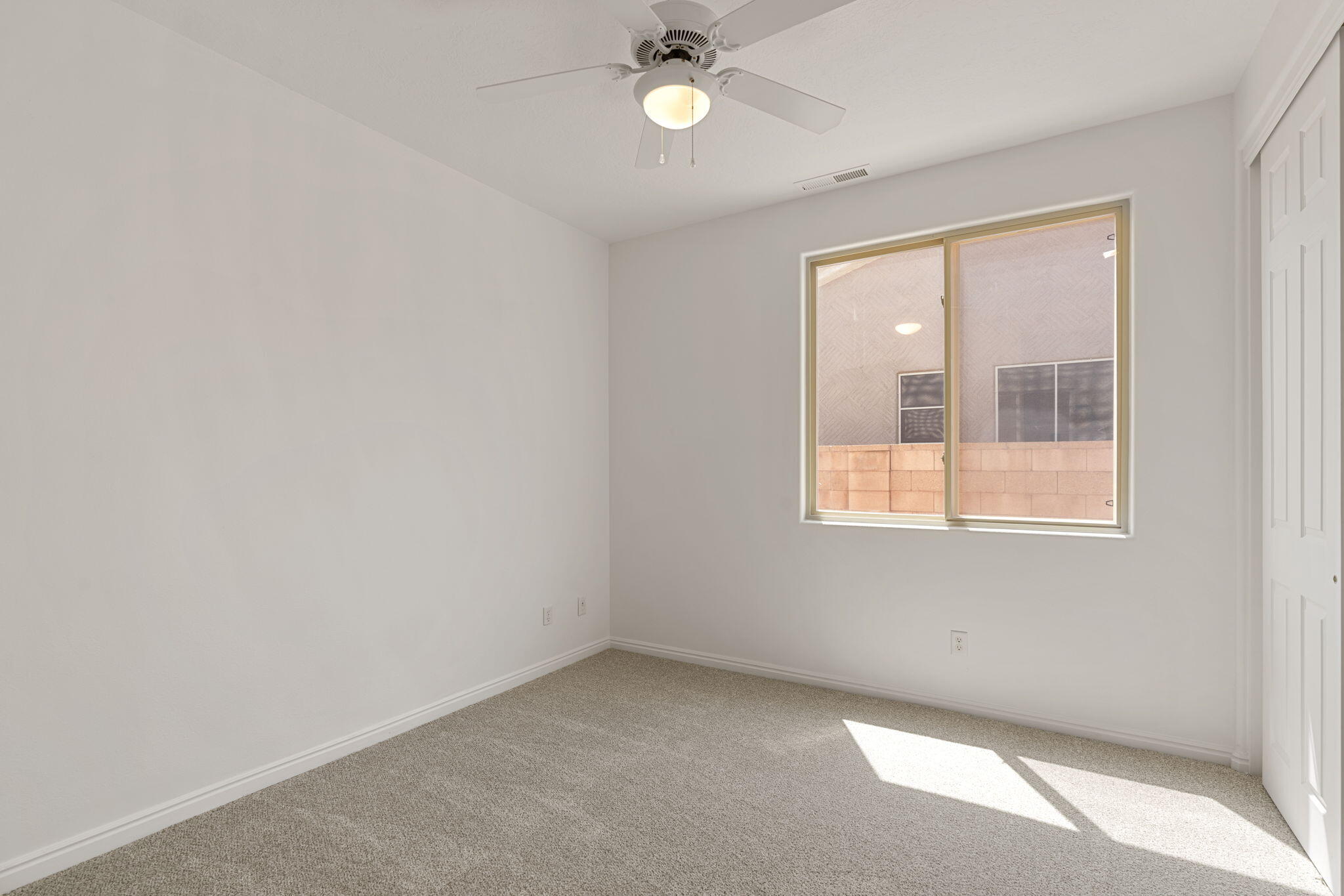 CORAL CANYON - Residential