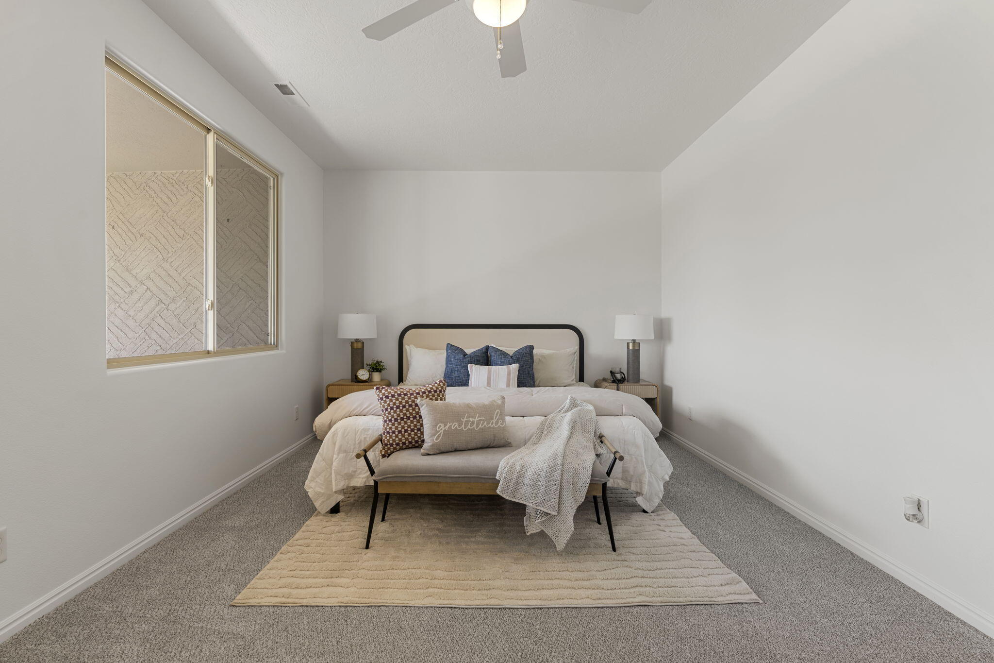 CORAL CANYON - Residential