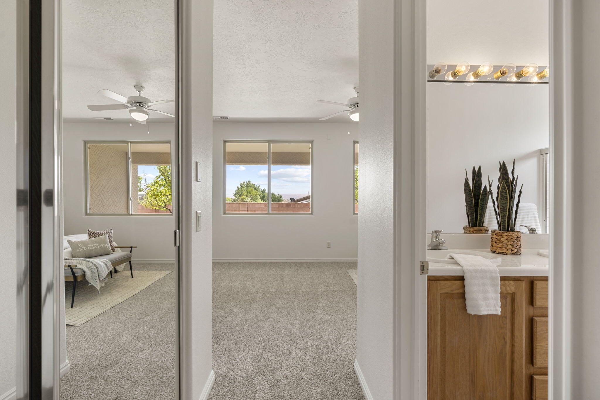 CORAL CANYON - Residential