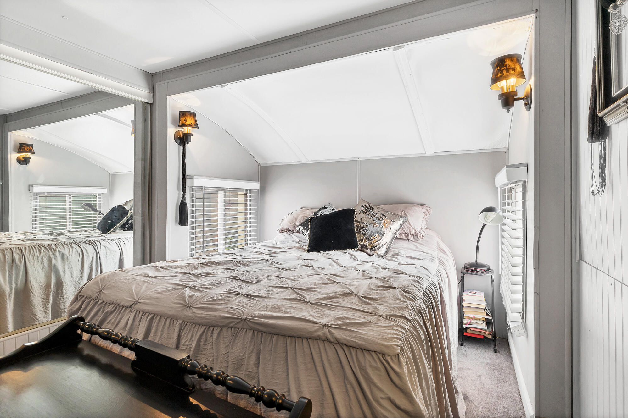 DIXIE DOWNS RV RESORT - Residential