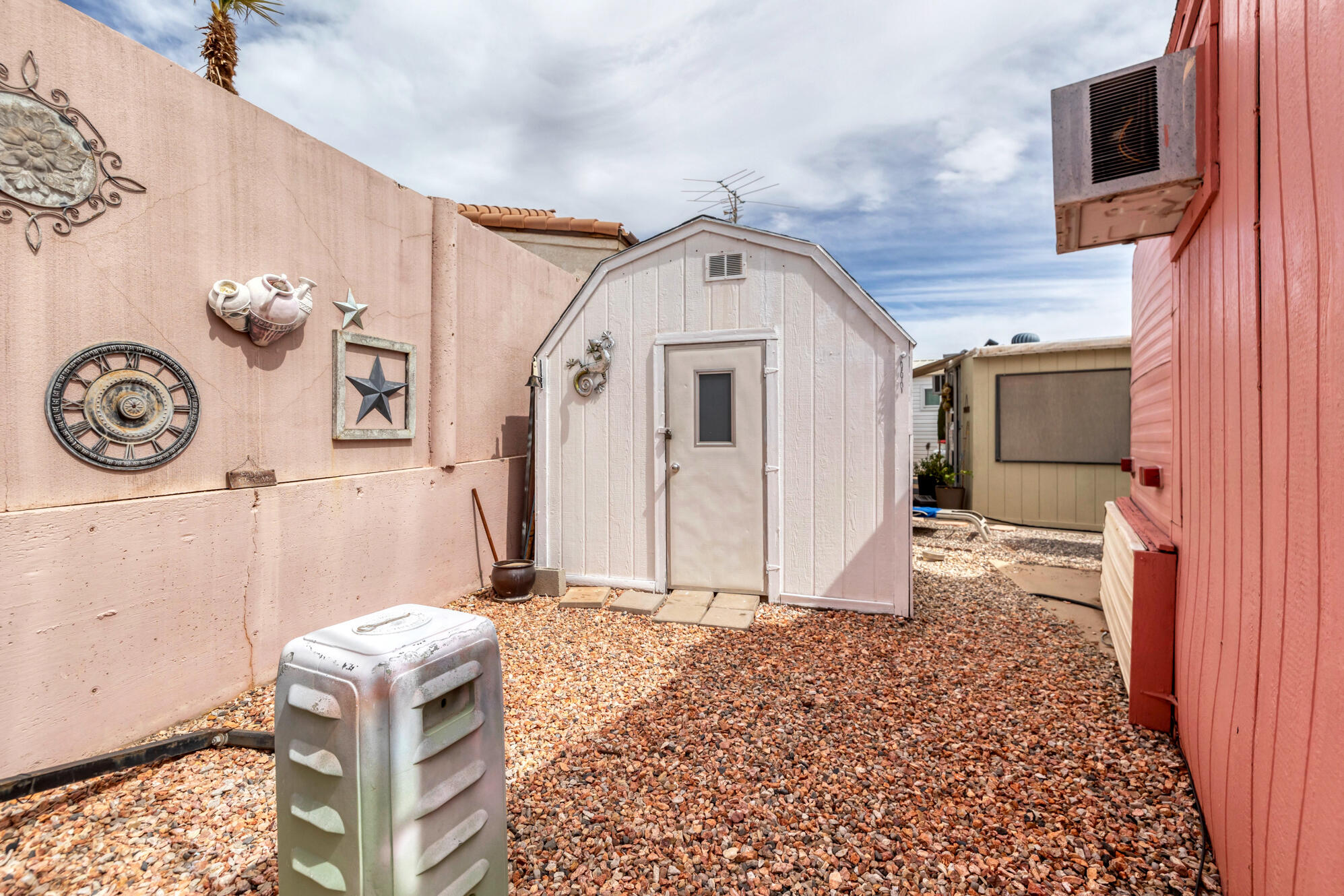 DIXIE DOWNS RV RESORT - Residential