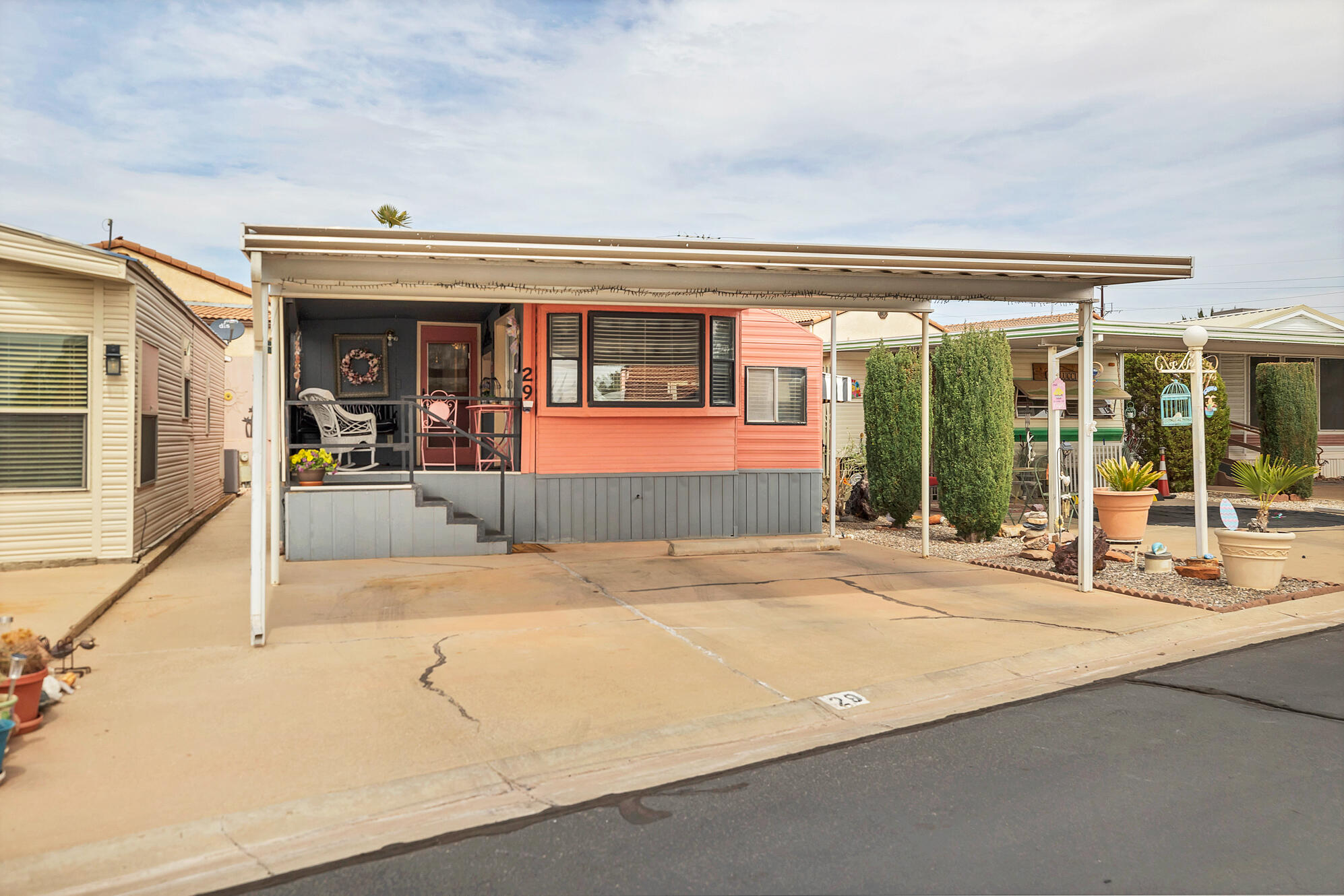 DIXIE DOWNS RV RESORT - Residential