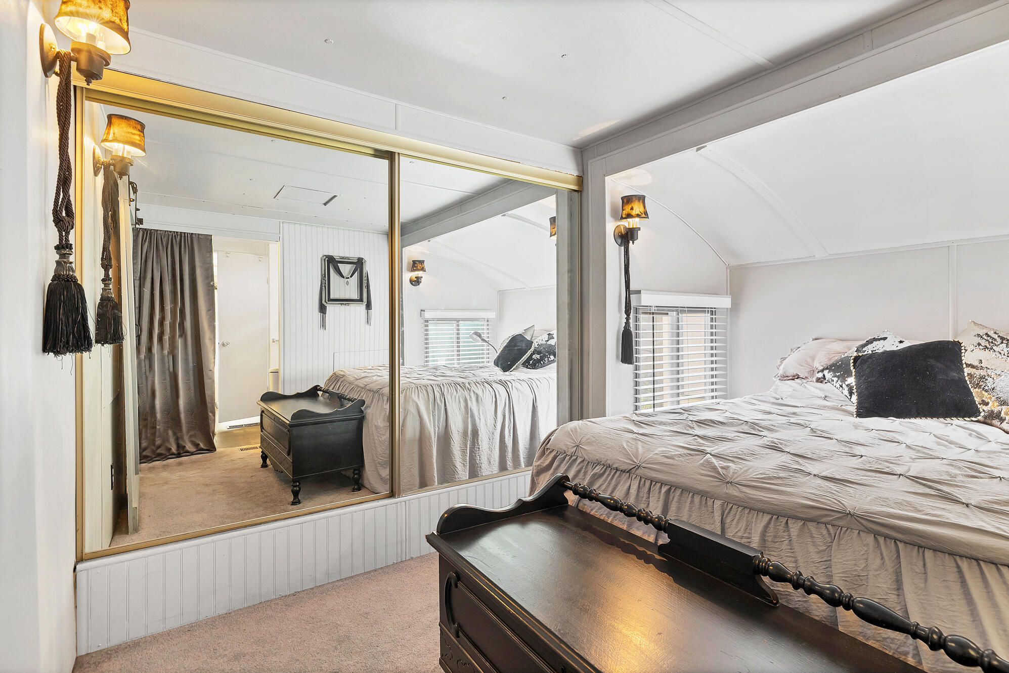 DIXIE DOWNS RV RESORT - Residential