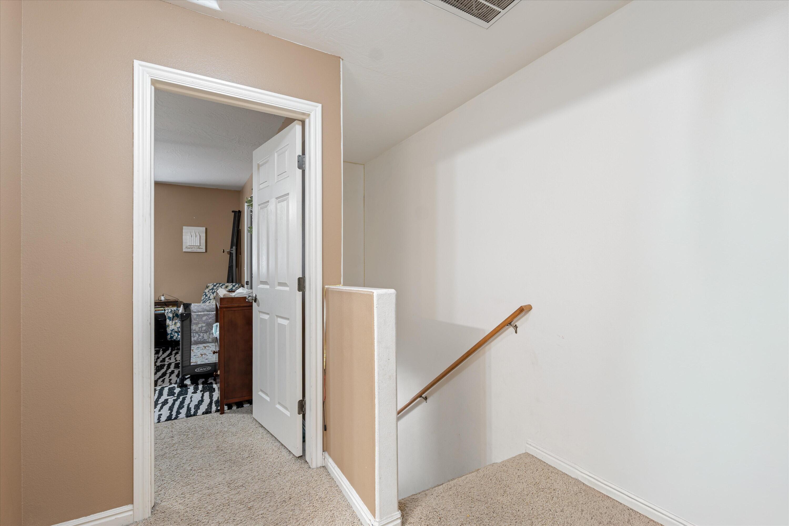 LEXINGTON HILLS TOWNHOMES - Residential