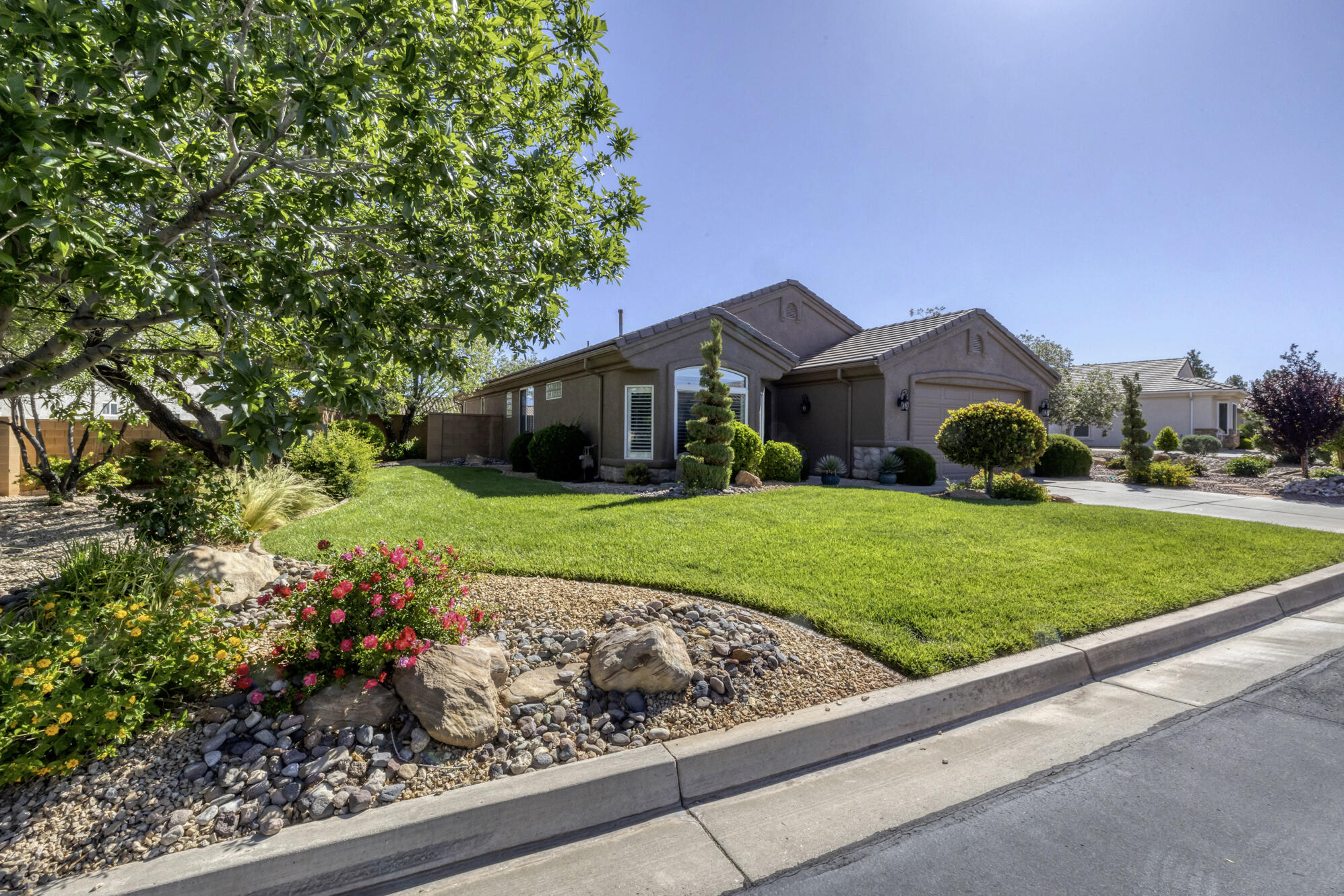 SUN RIVER - Residential