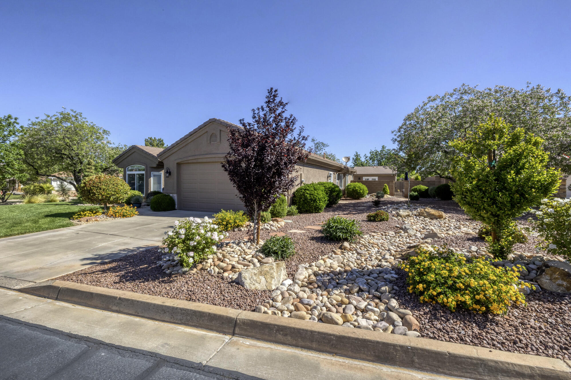 SUN RIVER - Residential