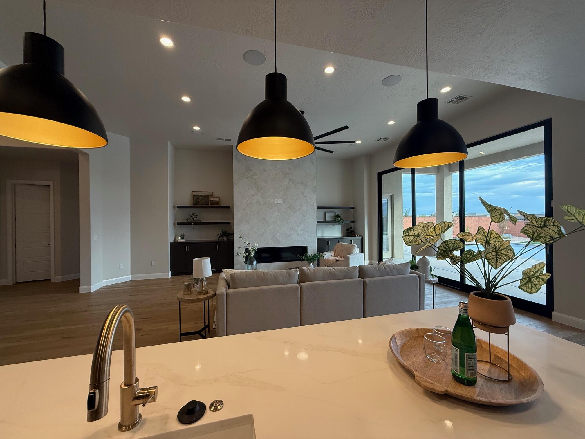 ONYX VALLEY - Residential