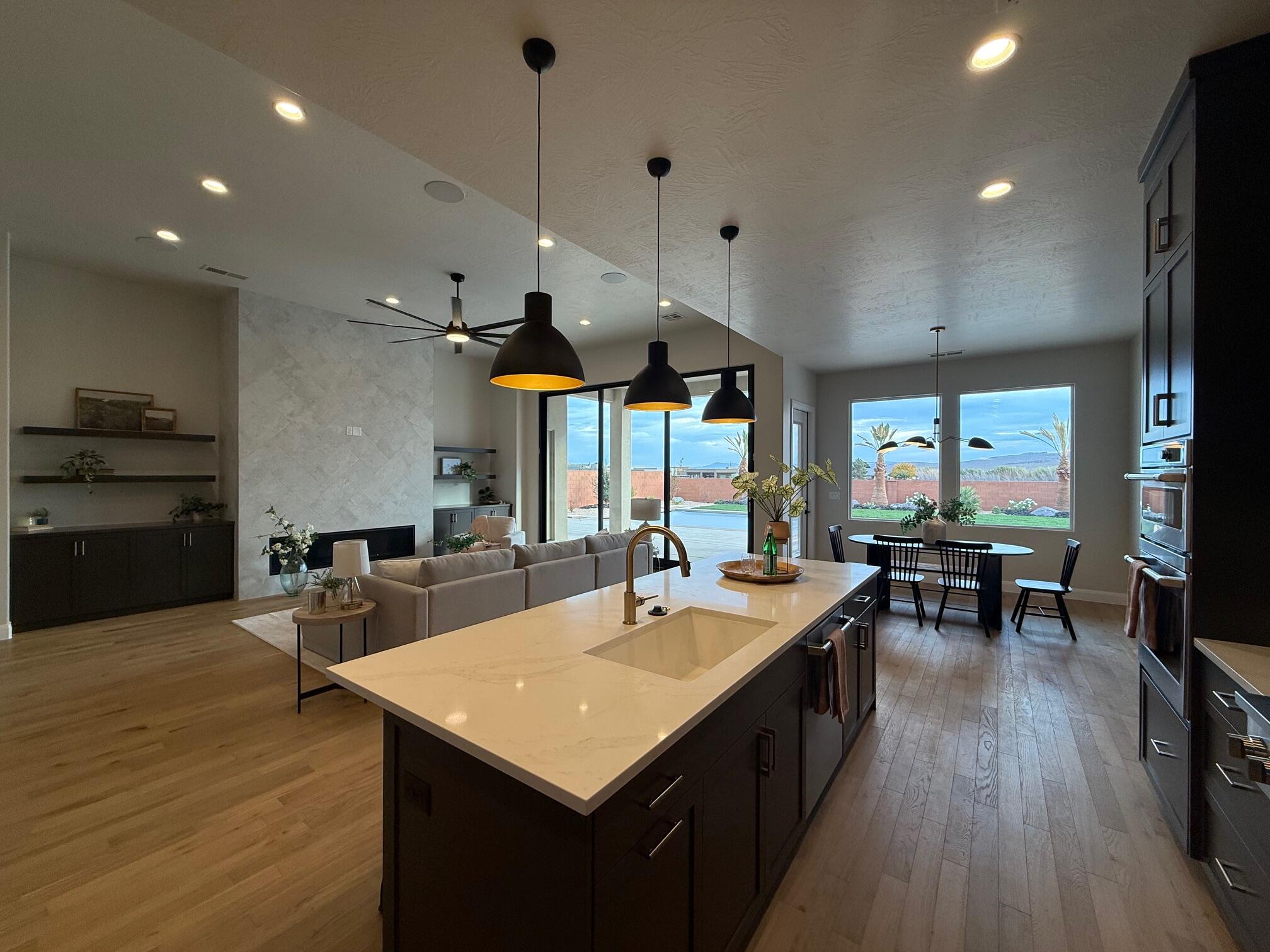 ONYX VALLEY - Residential