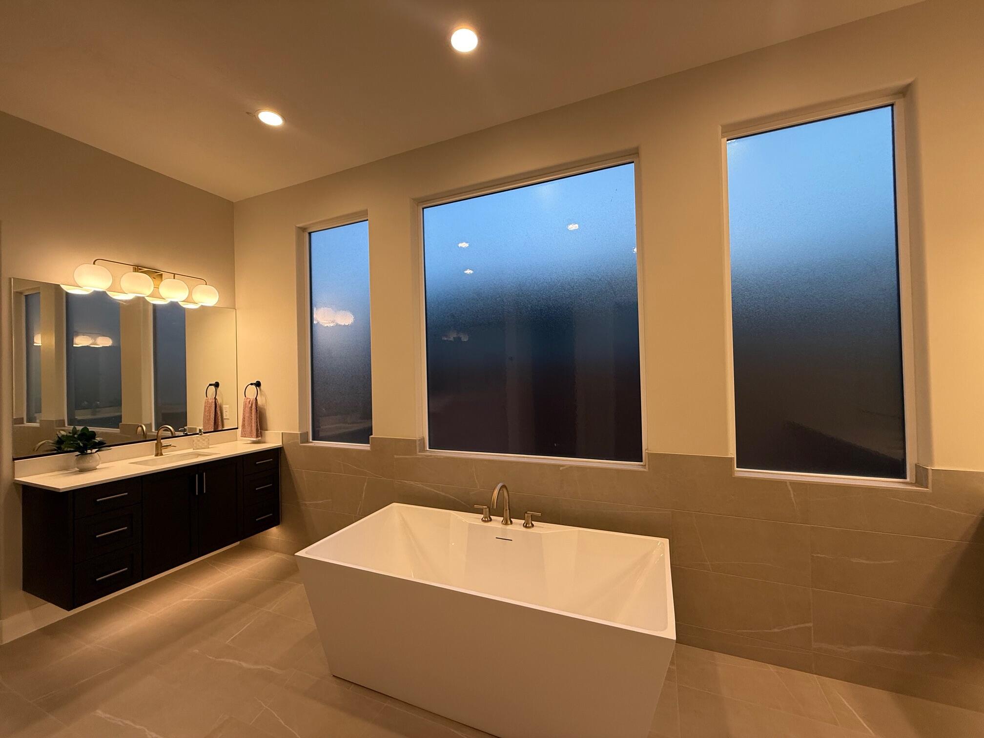 ONYX VALLEY - Residential