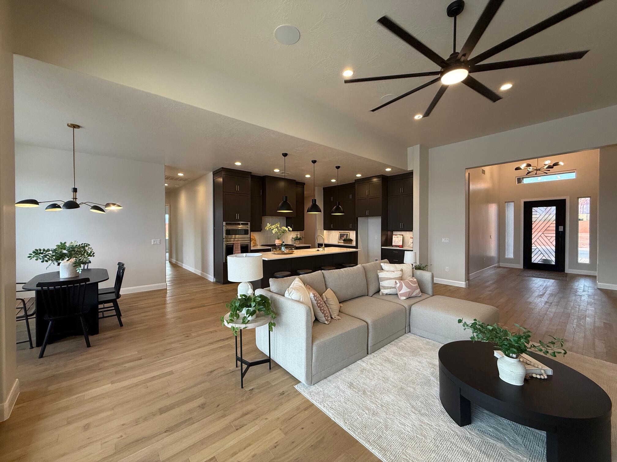 ONYX VALLEY - Residential