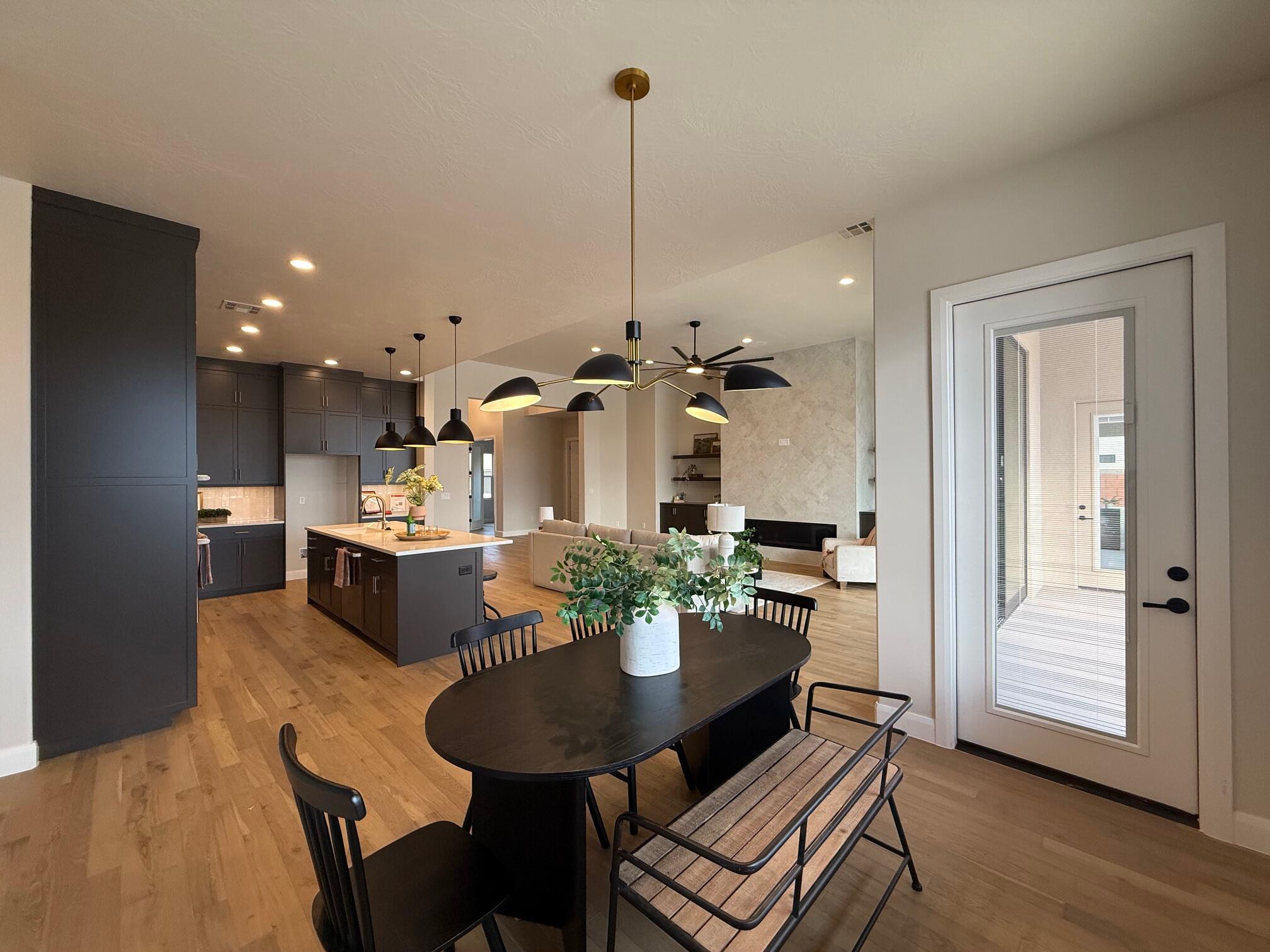 ONYX VALLEY - Residential