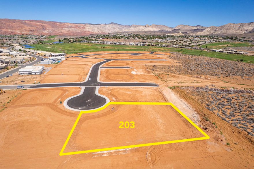 Large lot in the beautiful Ledges Golf resort community. This Yellow Knolls lot has amazing views of Snow Canyon and Fish Rock. The Ledges is a dark-sky community, locate just 10 minutes from downtown St. George. Bring your own builder! Low HOA fees!