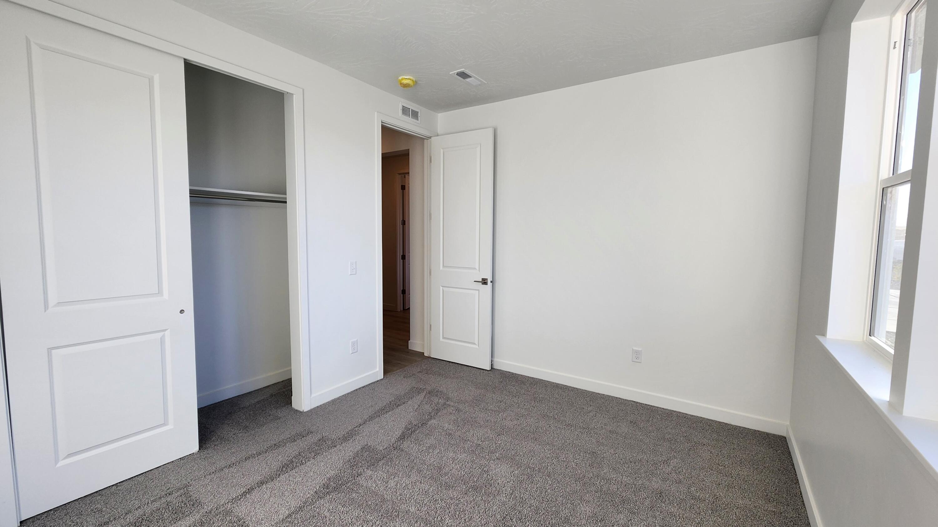 RED SLATE ESTATES - Residential