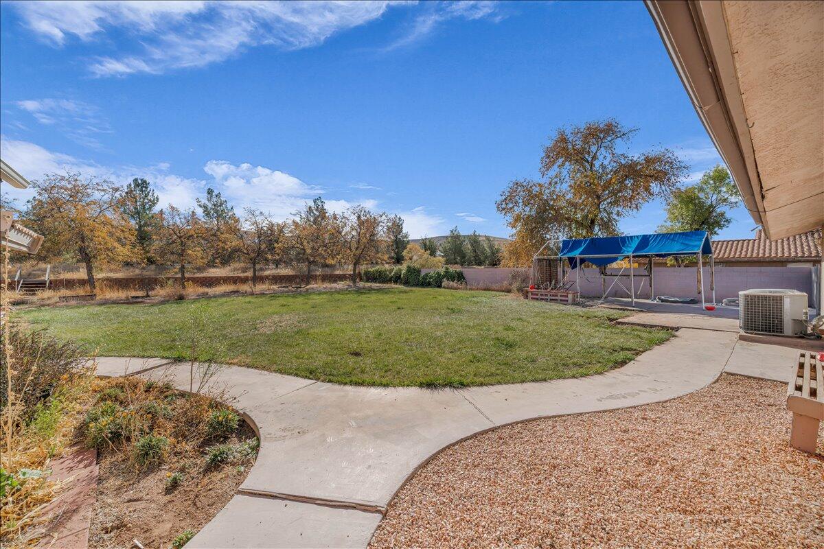 BLOOMINGTON RANCHES - Residential Income