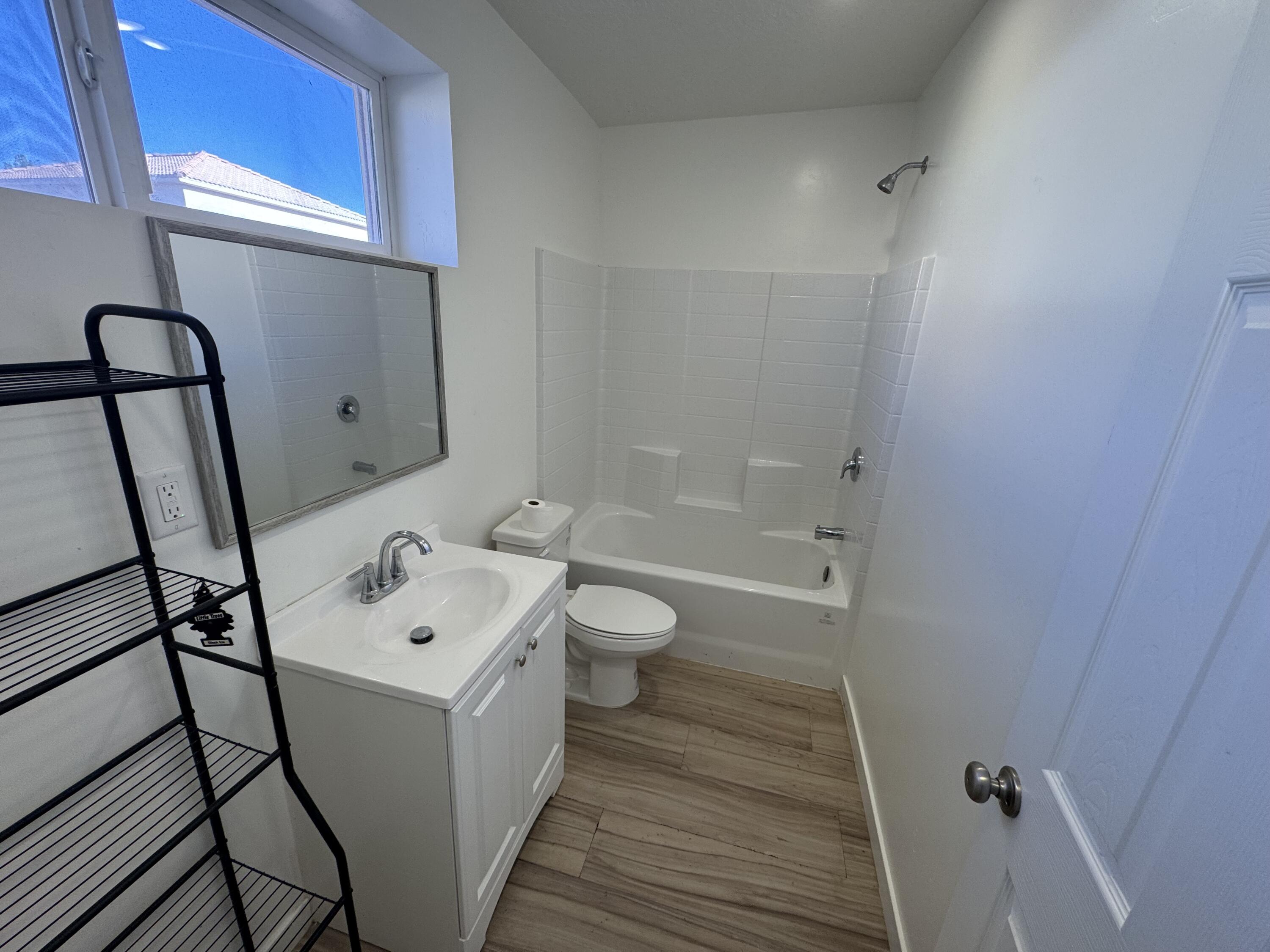 BLOOMINGTON RANCHES - Residential Income