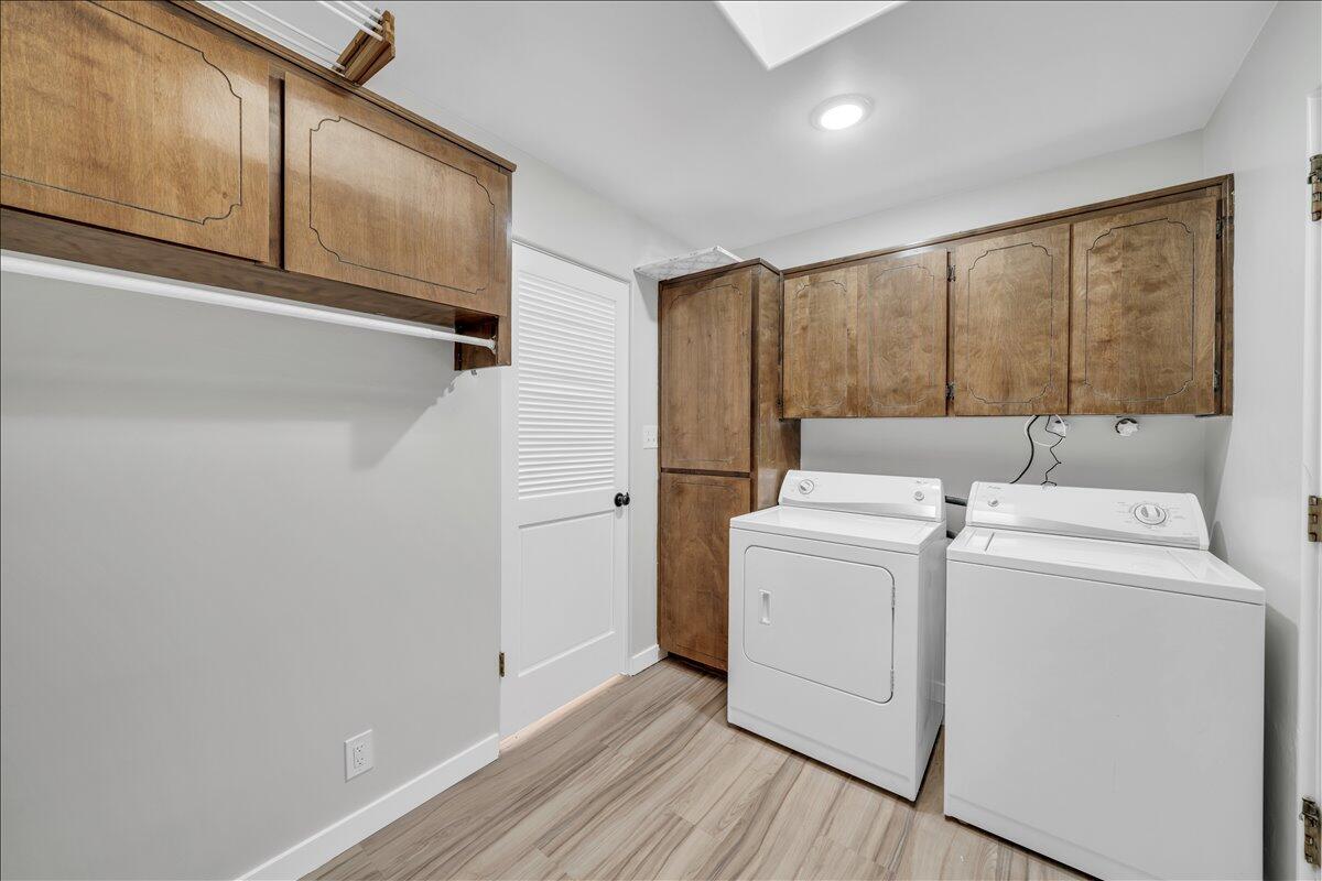 BLOOMINGTON RANCHES - Residential Income