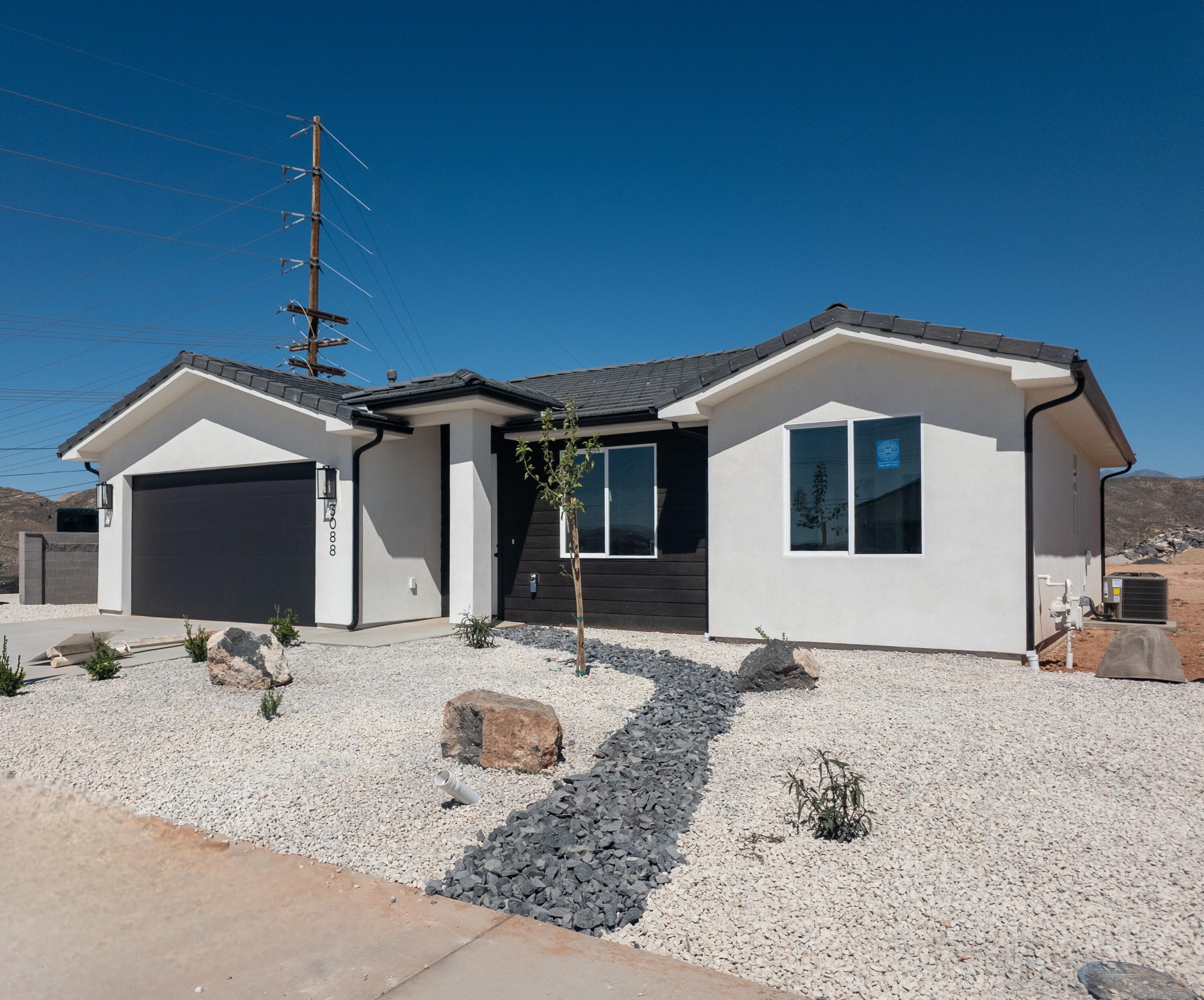 PEREGRINE POINTE WEST - Residential