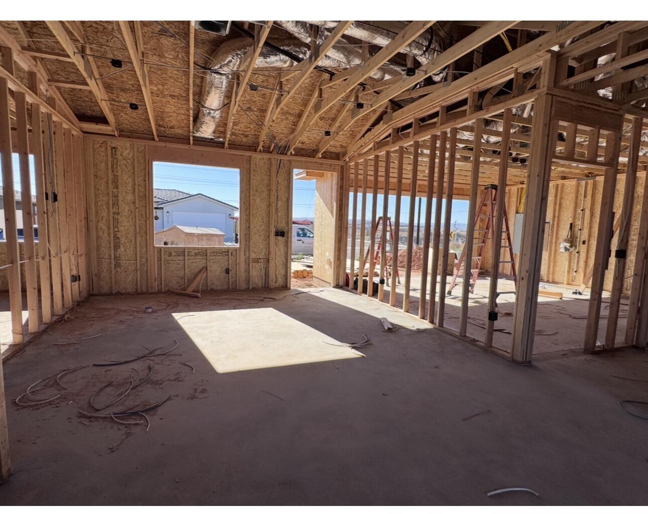 PEREGRINE POINTE WEST - Residential