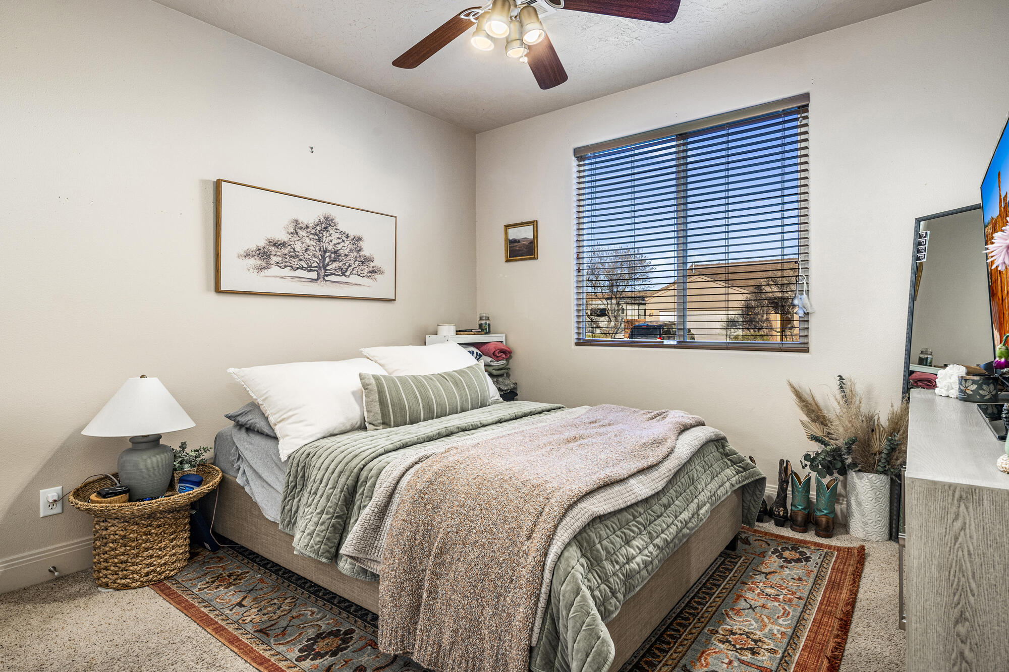 RED ROCK CANYON - Residential