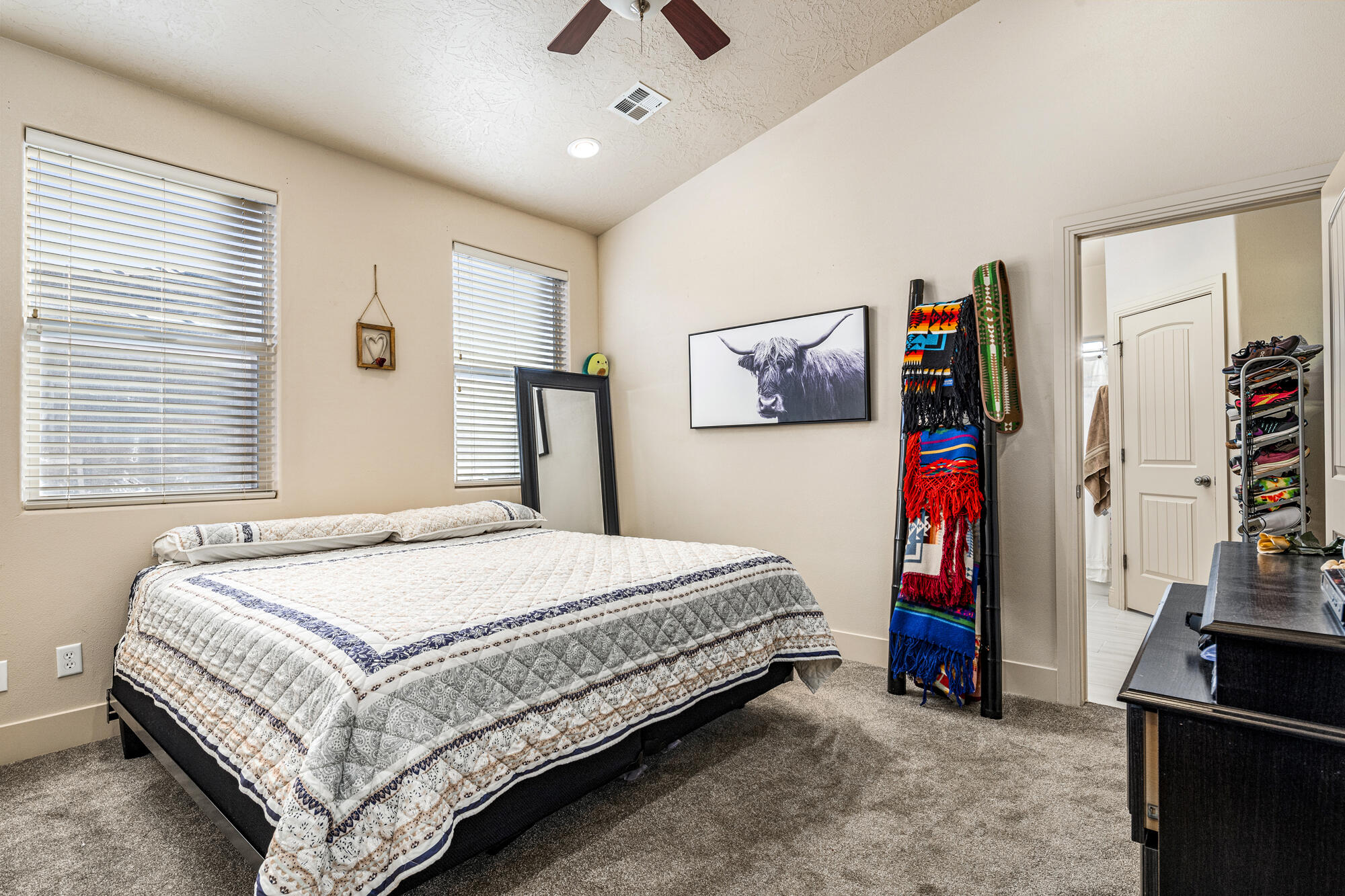 RED ROCK CANYON - Residential