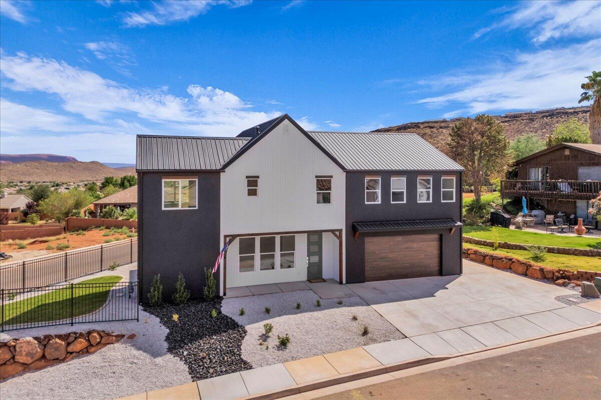 ESTATES AT BURKE SPRINGS - Residential