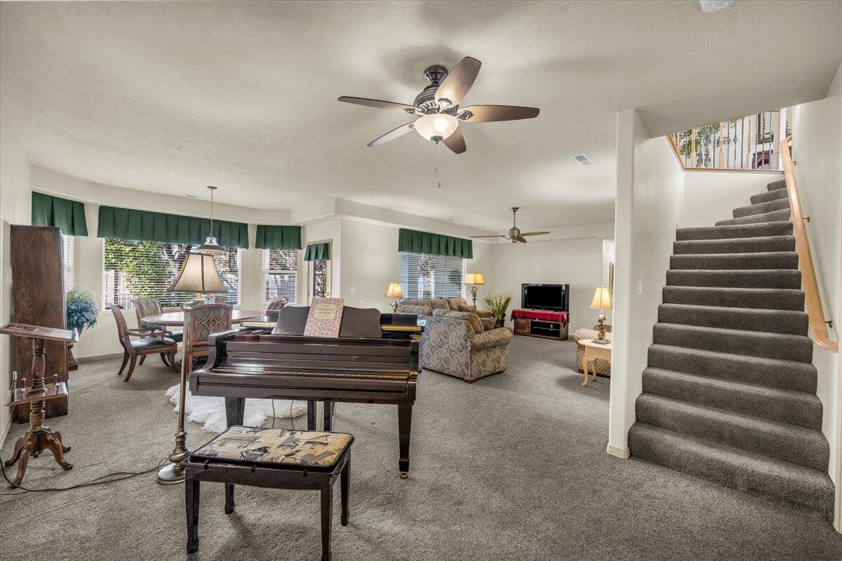 EMERALD SPRINGS TOWNHOMES - Residential