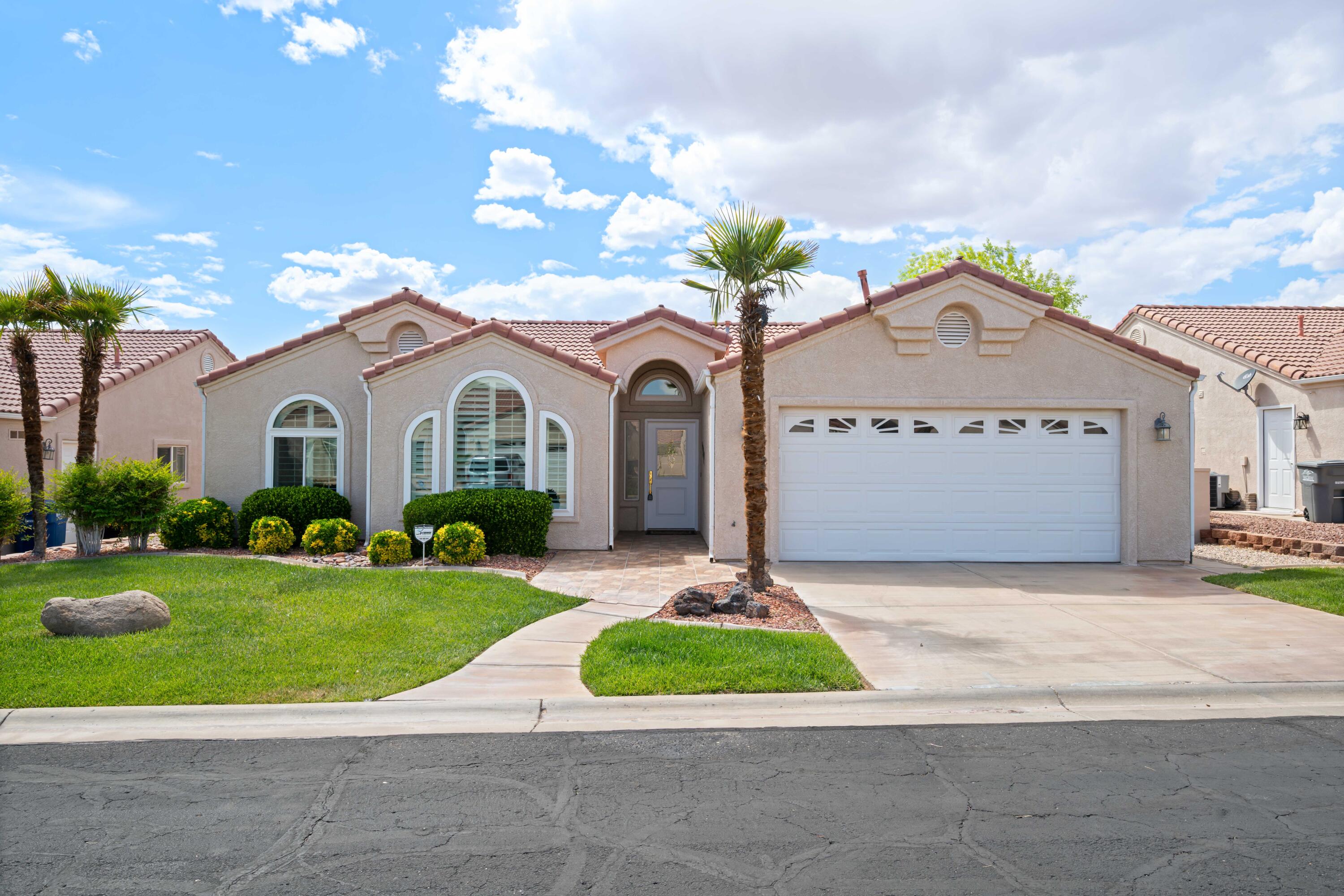 SILVERCREEK TOWNHOMES - Residential