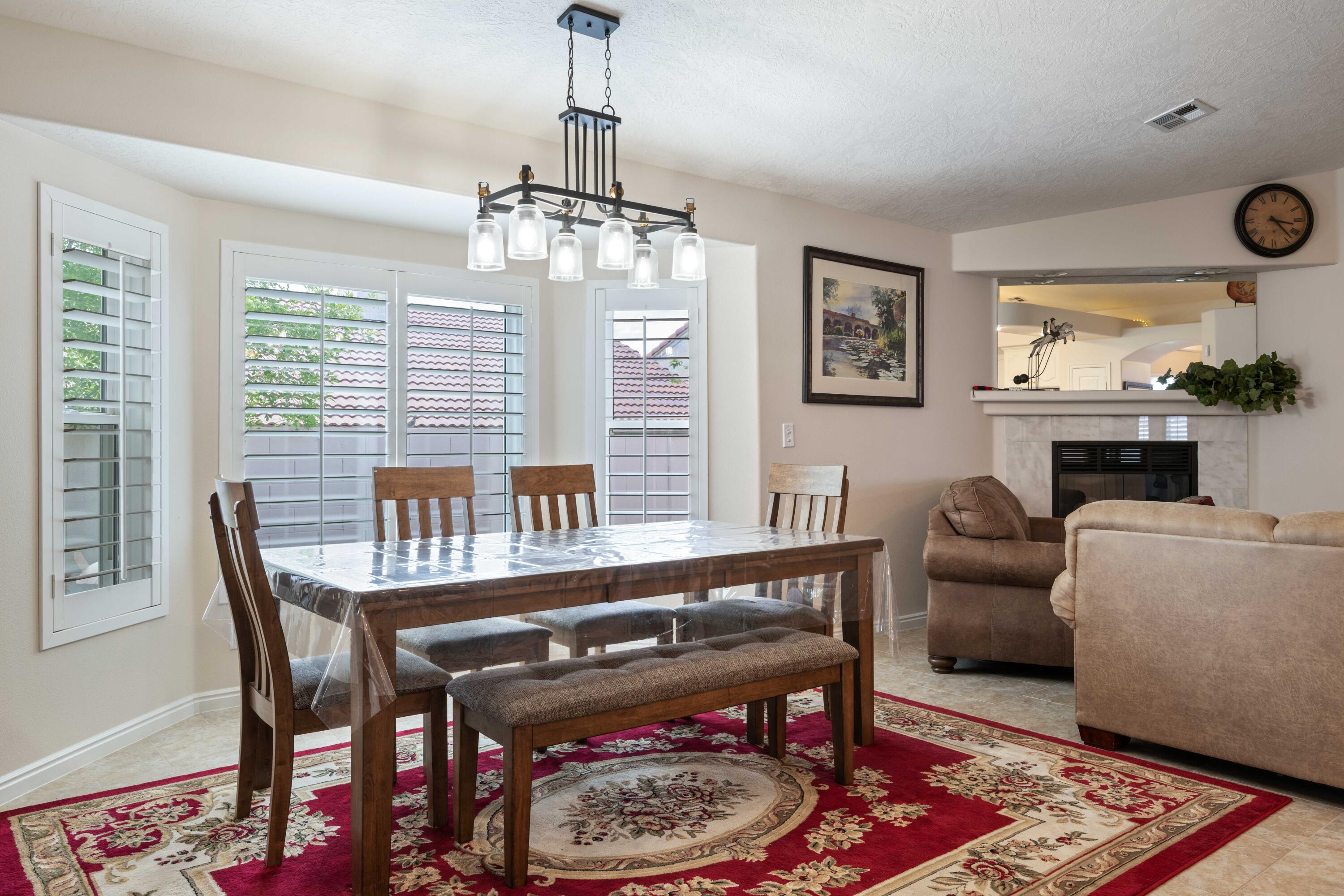 SILVERCREEK TOWNHOMES - Residential