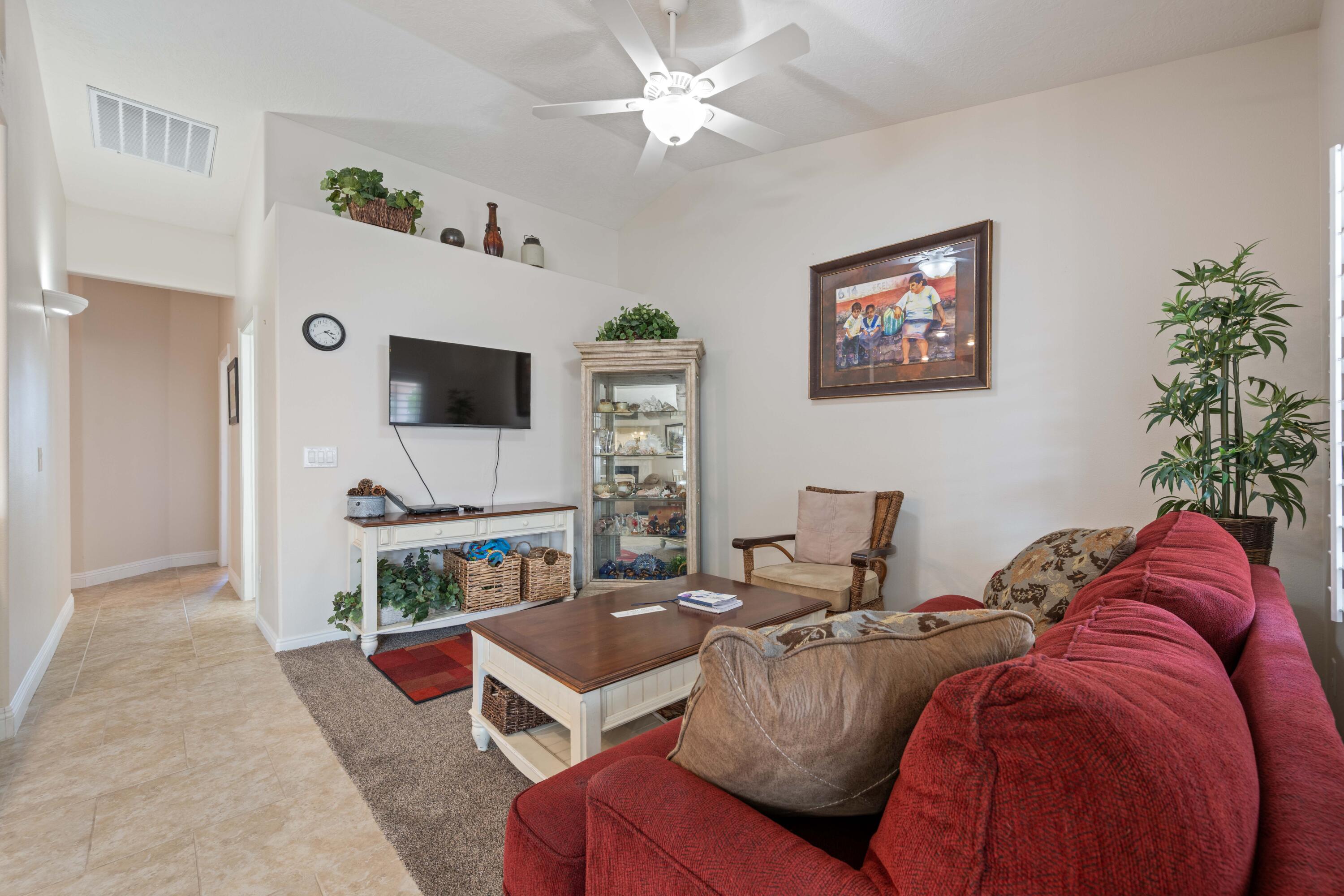 SILVERCREEK TOWNHOMES - Residential