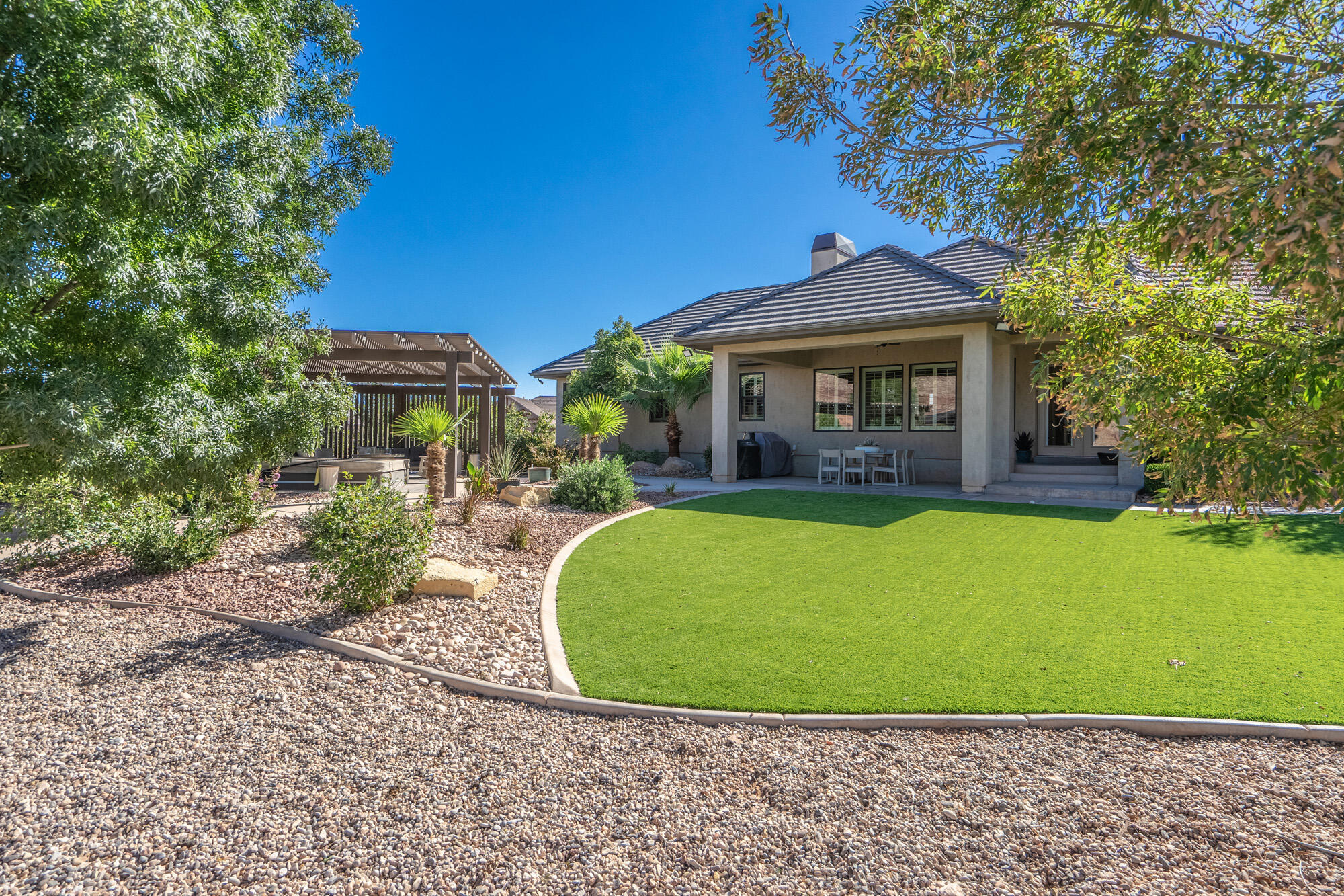 COUNTRY WAY ESTATES - Residential