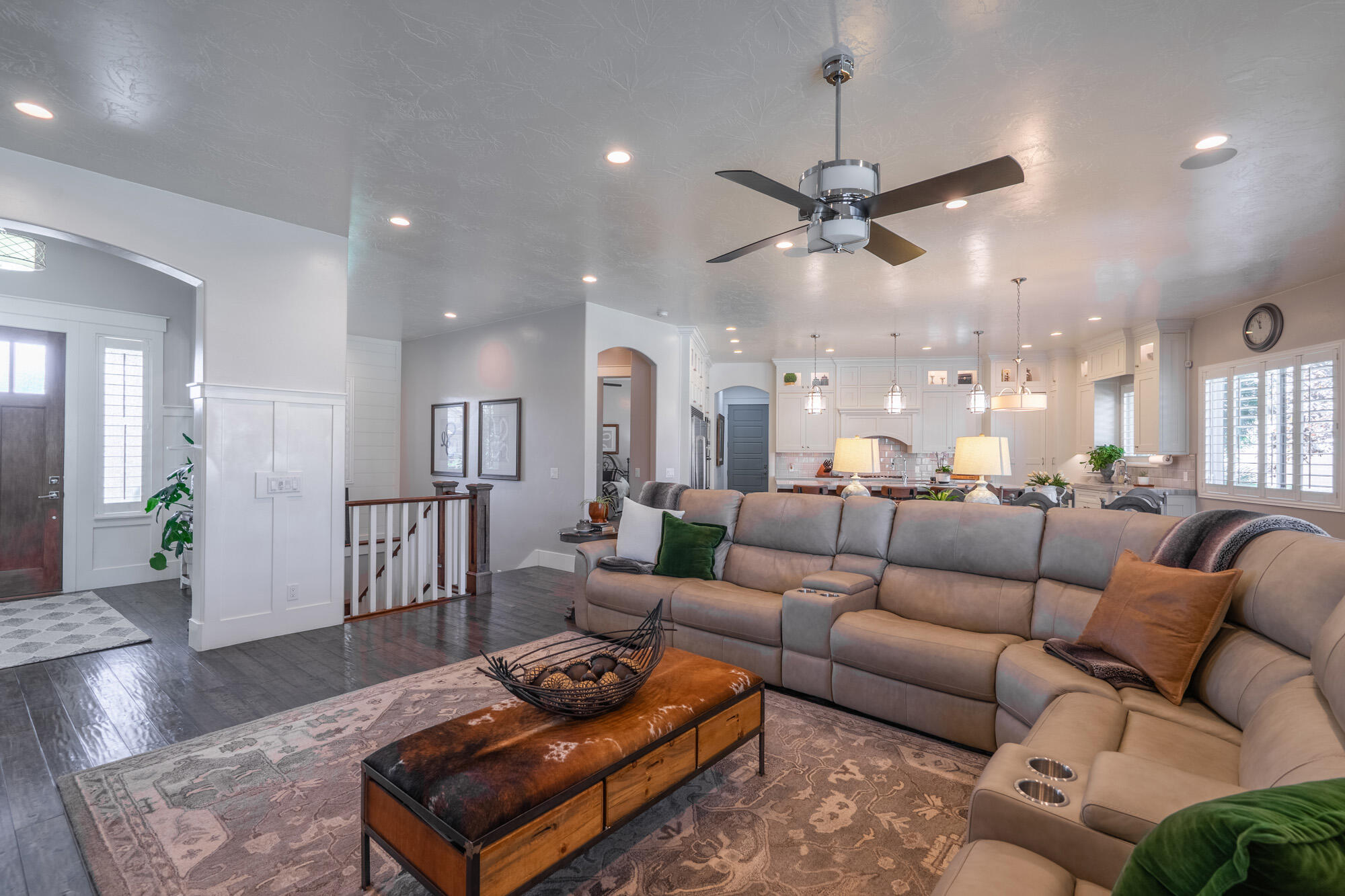 COUNTRY WAY ESTATES - Residential