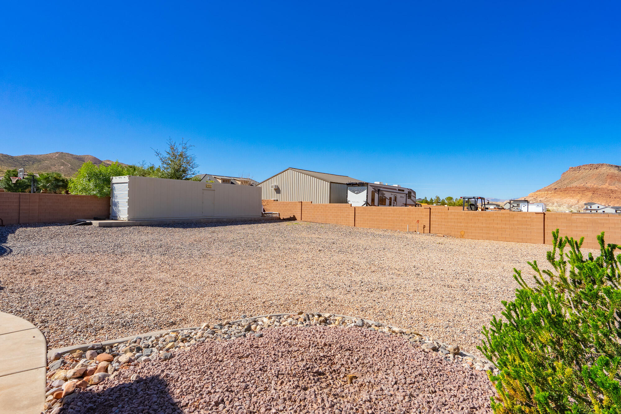 COUNTRY WAY ESTATES - Residential