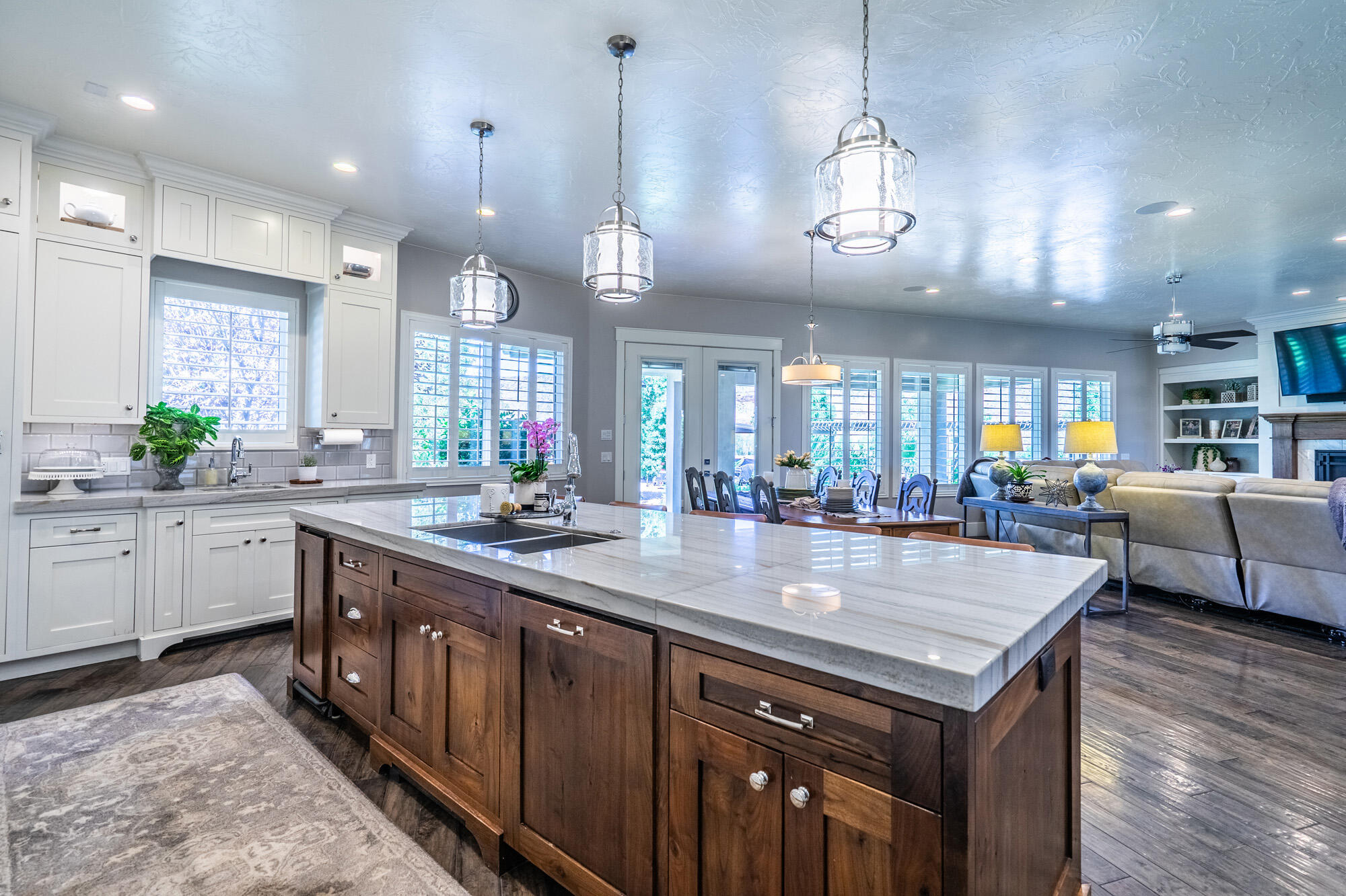 COUNTRY WAY ESTATES - Residential