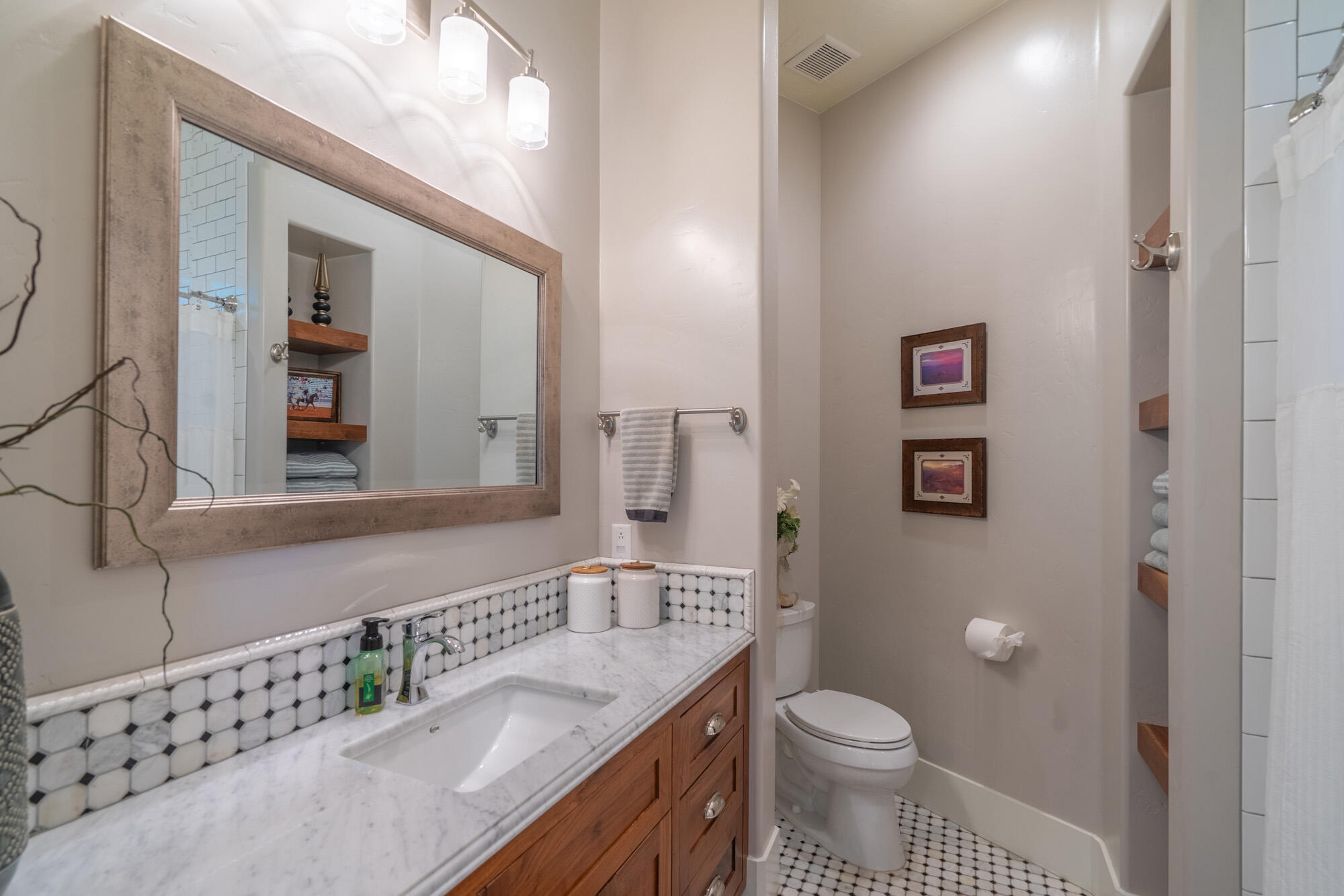 COUNTRY WAY ESTATES - Residential