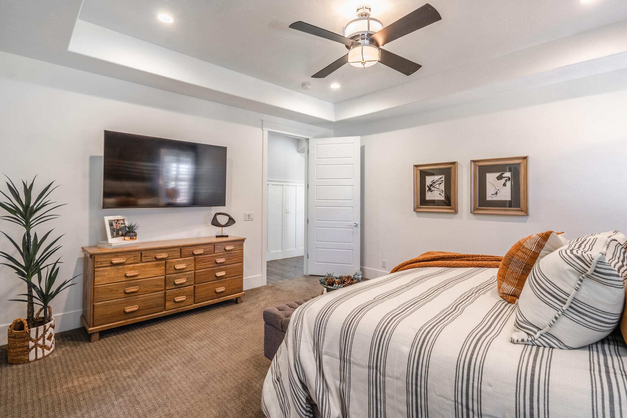 COUNTRY WAY ESTATES - Residential