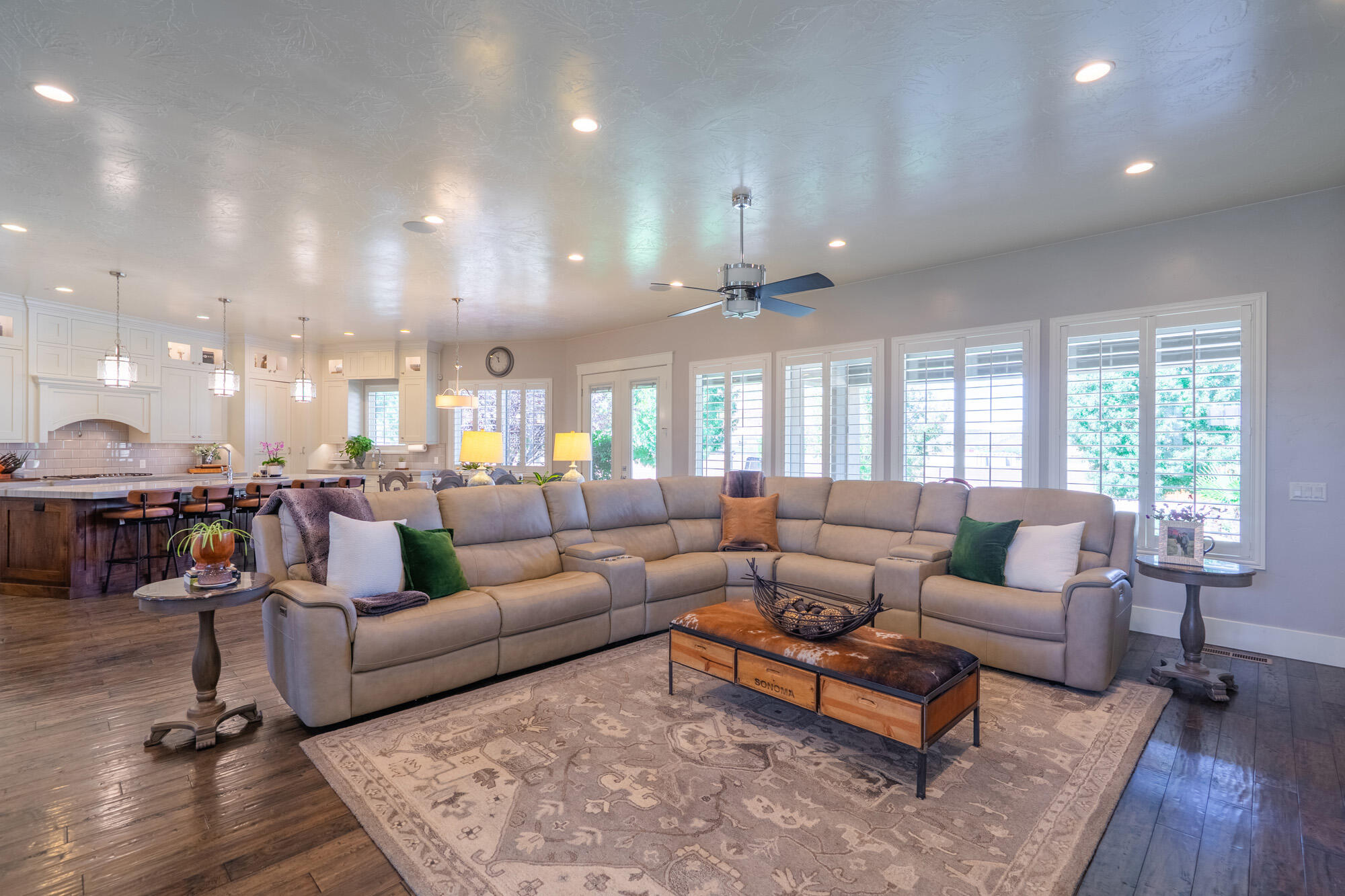 COUNTRY WAY ESTATES - Residential