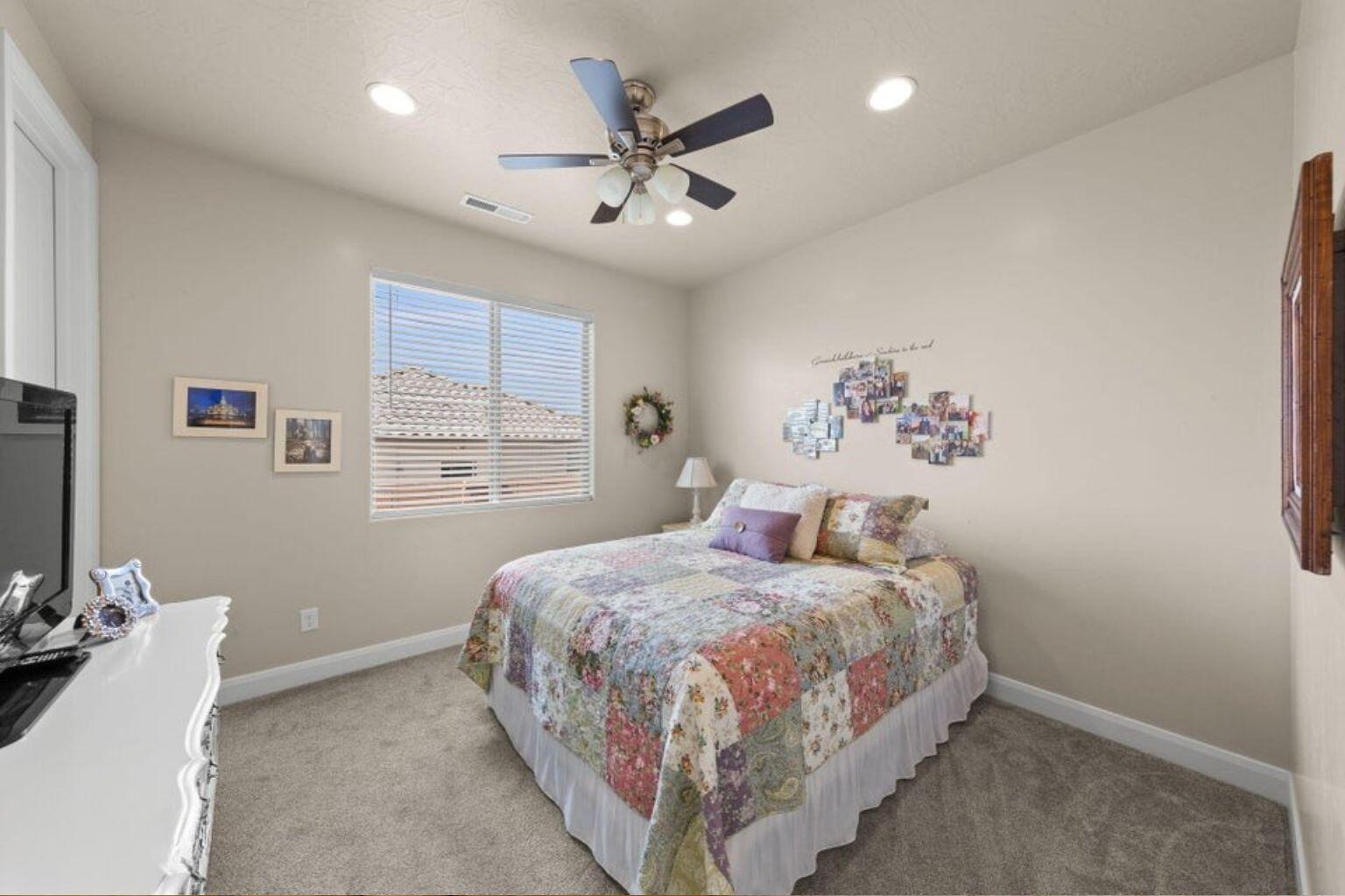 ZIONS GATE ESTATES - Residential