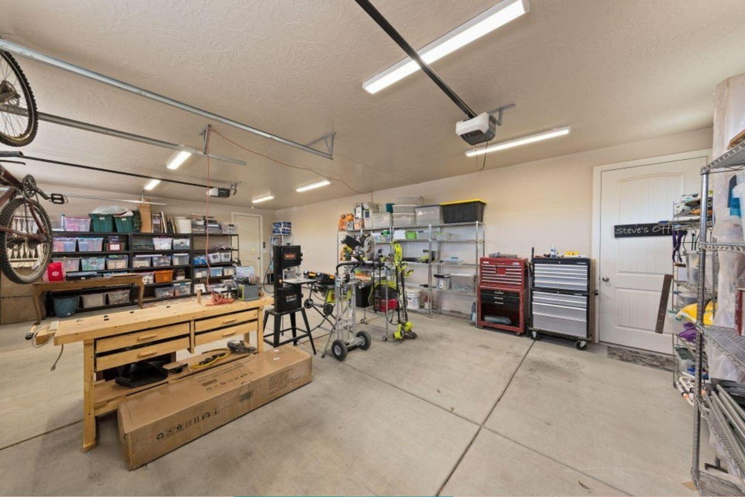 ZIONS GATE ESTATES - Residential