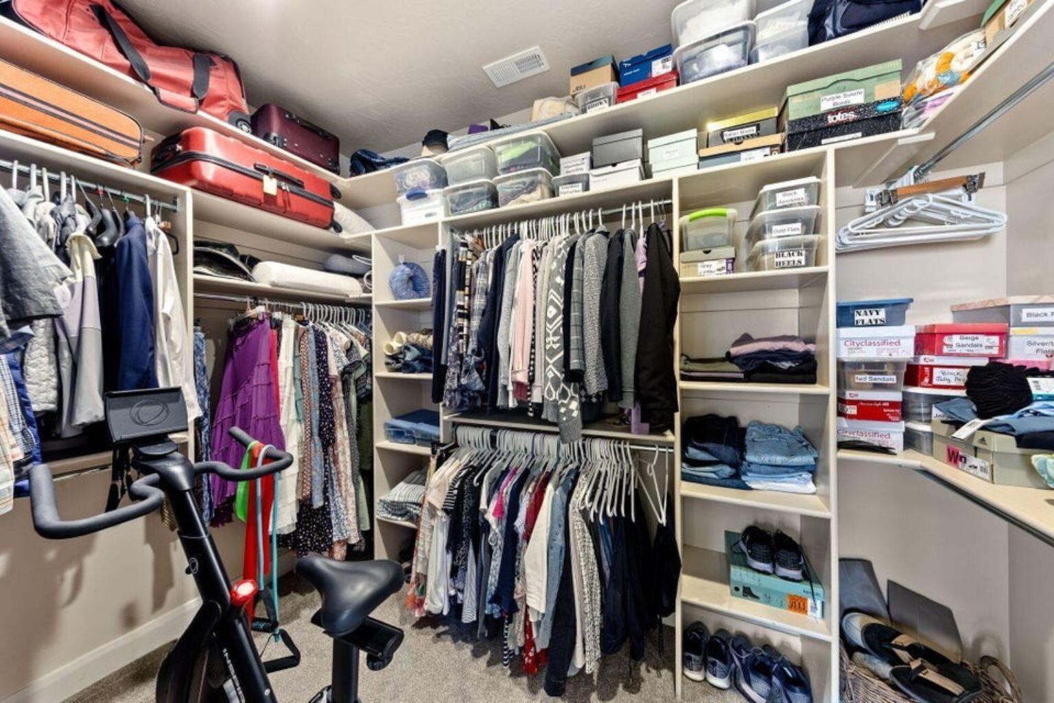 ZIONS GATE ESTATES - Residential