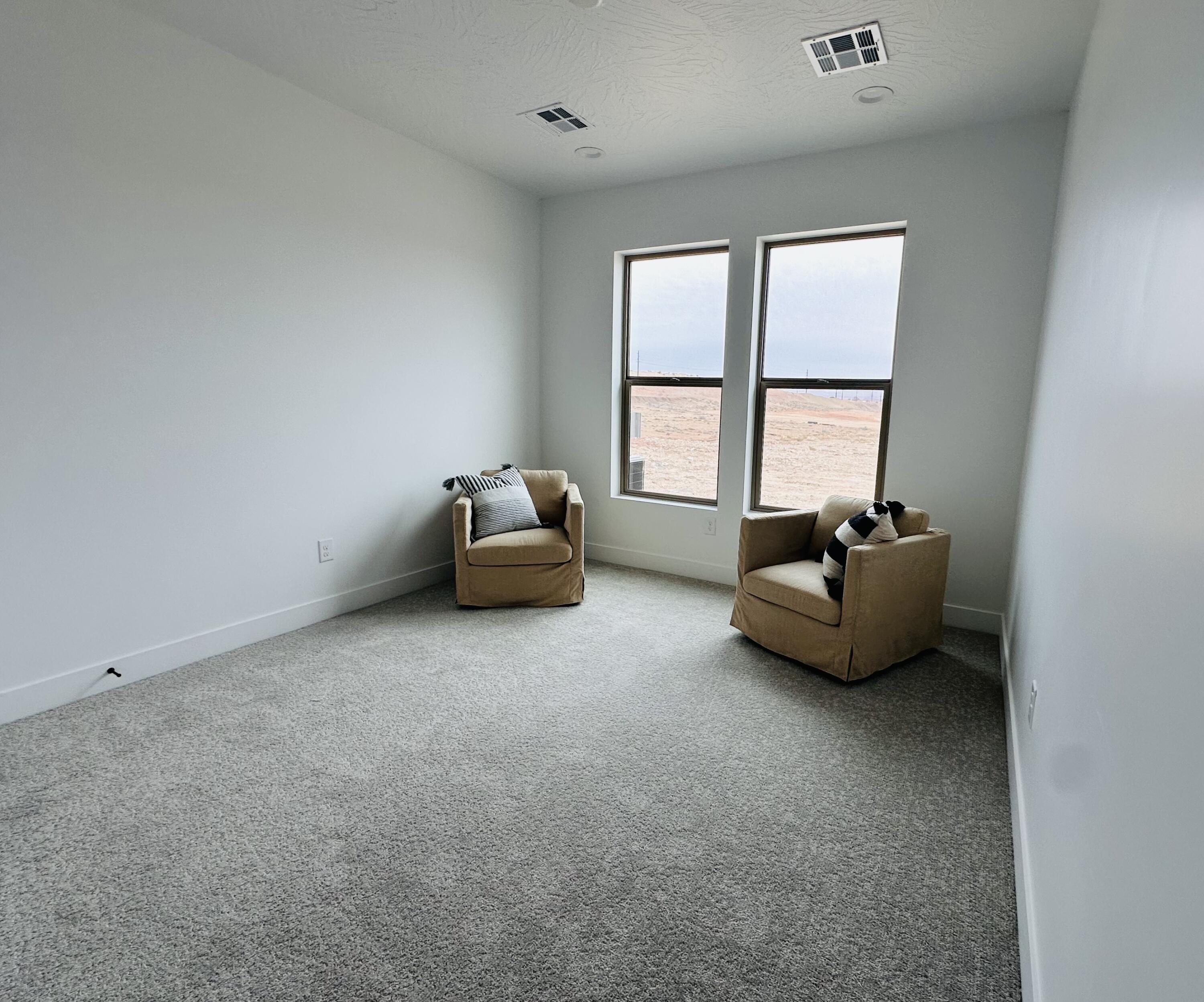 ROSALIA RIDGE AT DIVARIO - Residential